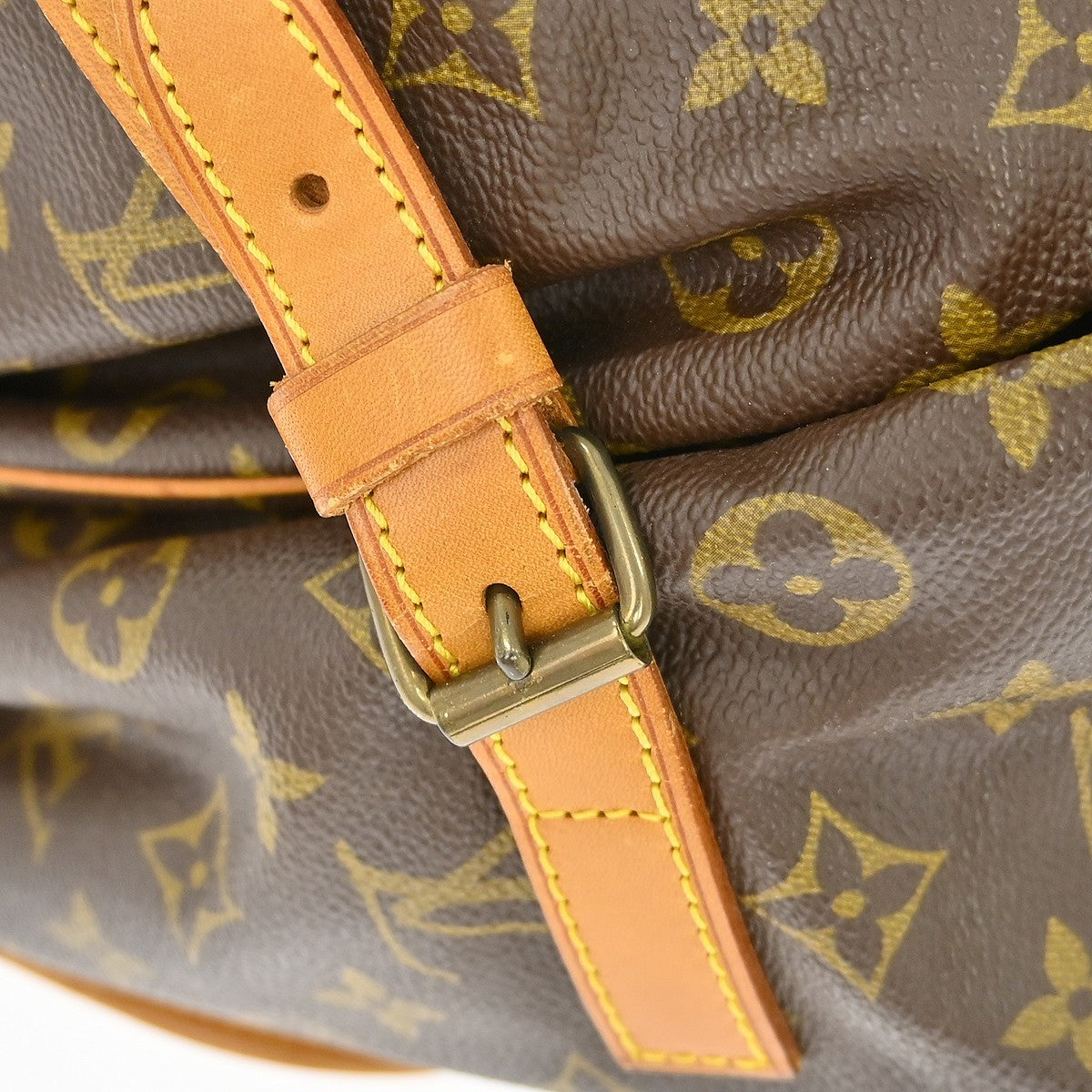 Louis Vuitton Saumur Monogram Canvas Brown Canvas Shoulder Bag Bag (Pre-Owned)