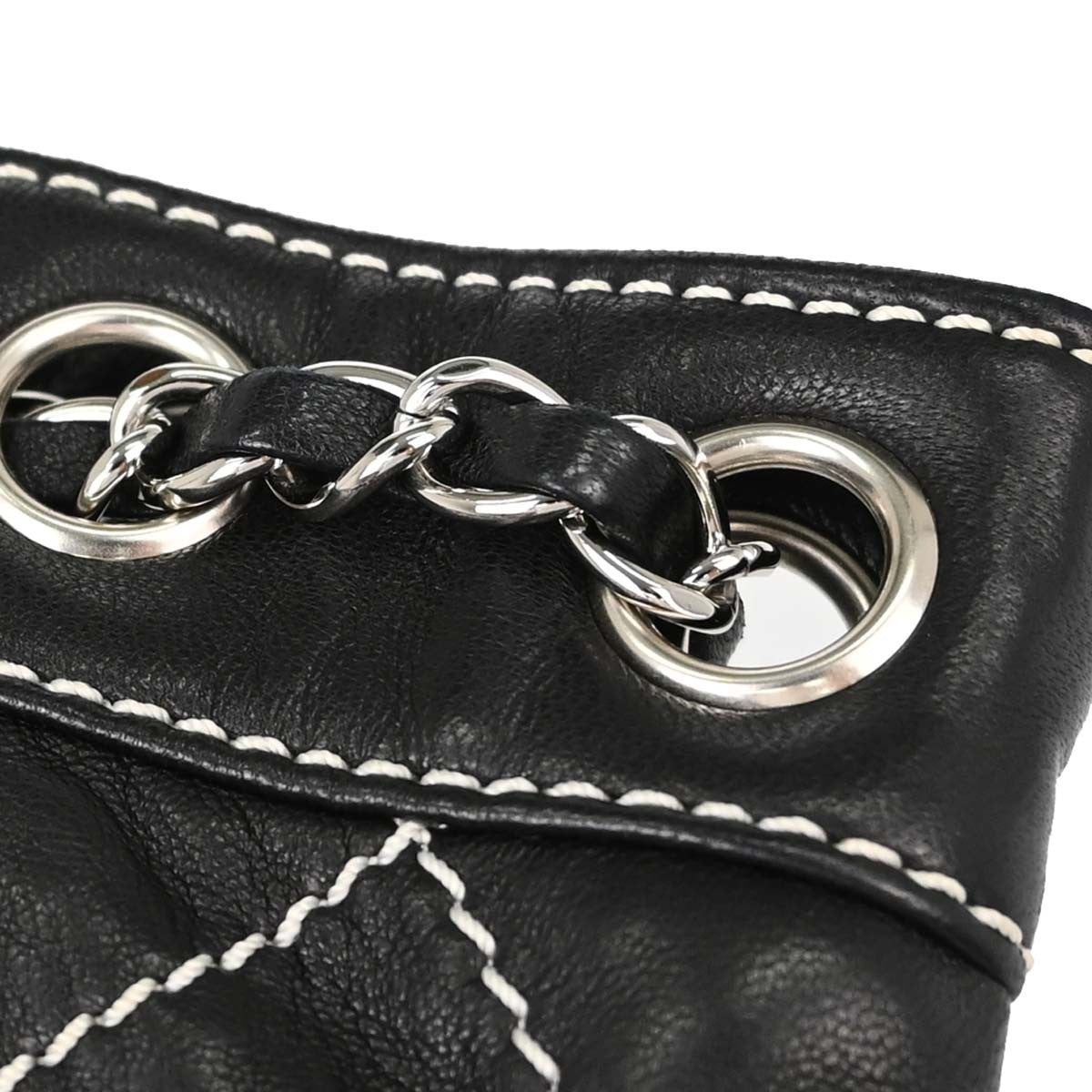 Chanel Surpique Chain Quilted Leather Black Calfskin Tote Bag Bag (Pre-Owned)