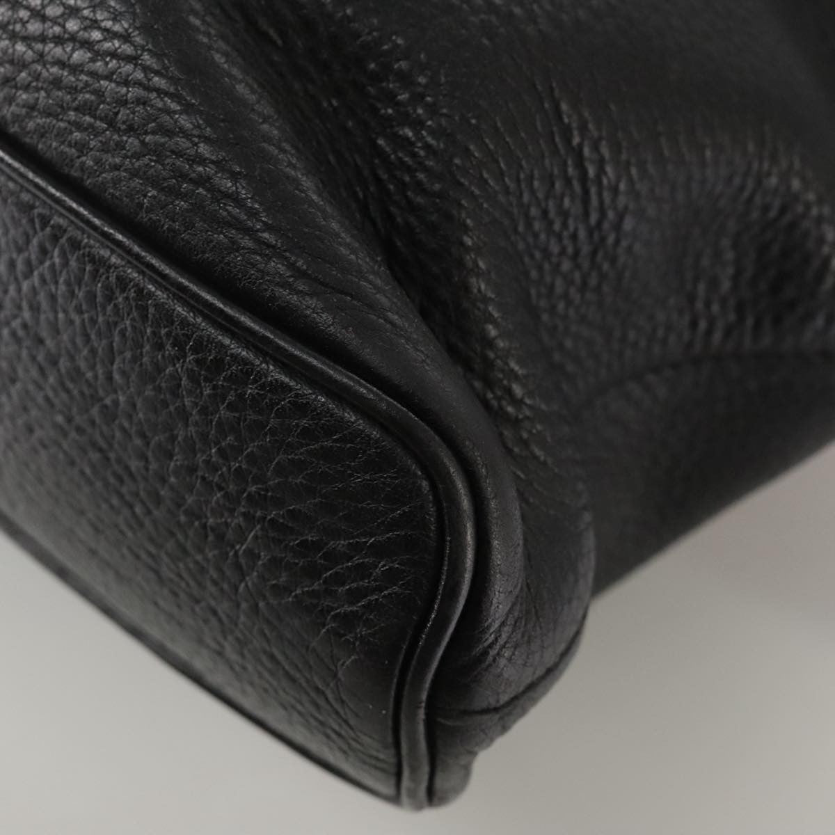 Burberry Handbag Leather Black Leather Handbag (Pre-Owned)
