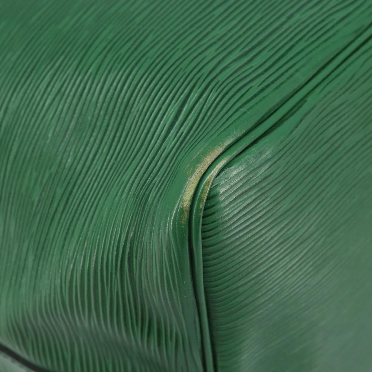 Louis Vuitton Petit Noe Epi Leather Green Leather Shoulder Bag Bag (Pre-Owned)