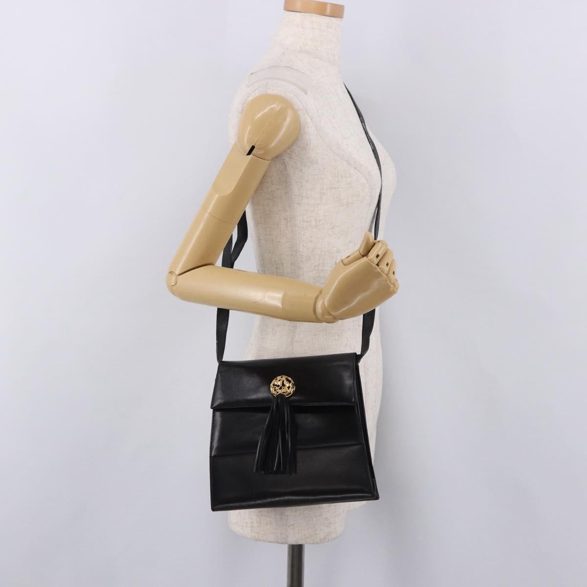 Salvatore Ferragamo Vintage Leather Black Leather Shoulder Bag Bag (Pre-Owned)