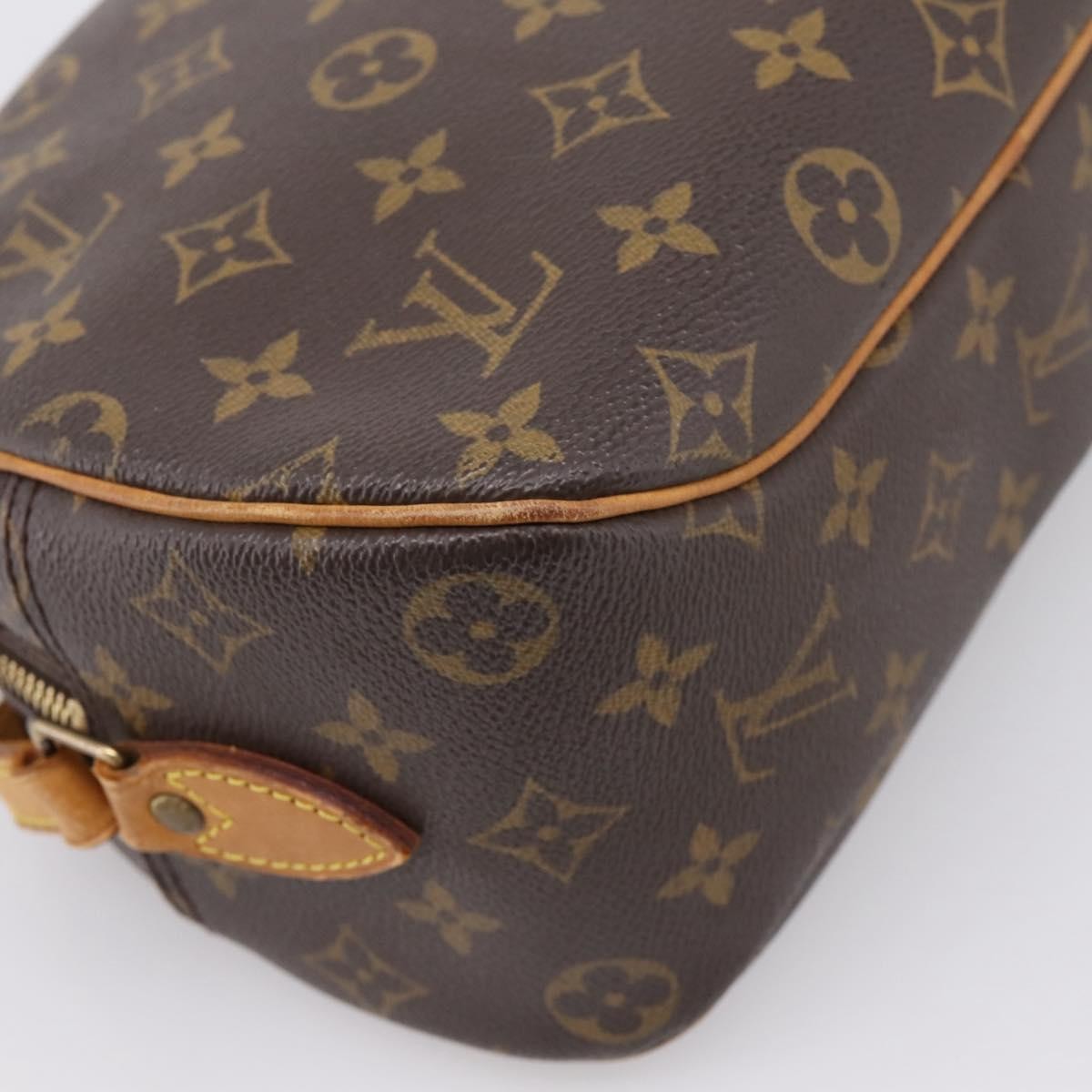 Louis Vuitton Blois Monogram Canvas Brown Canvas Handbag (Pre-Owned)