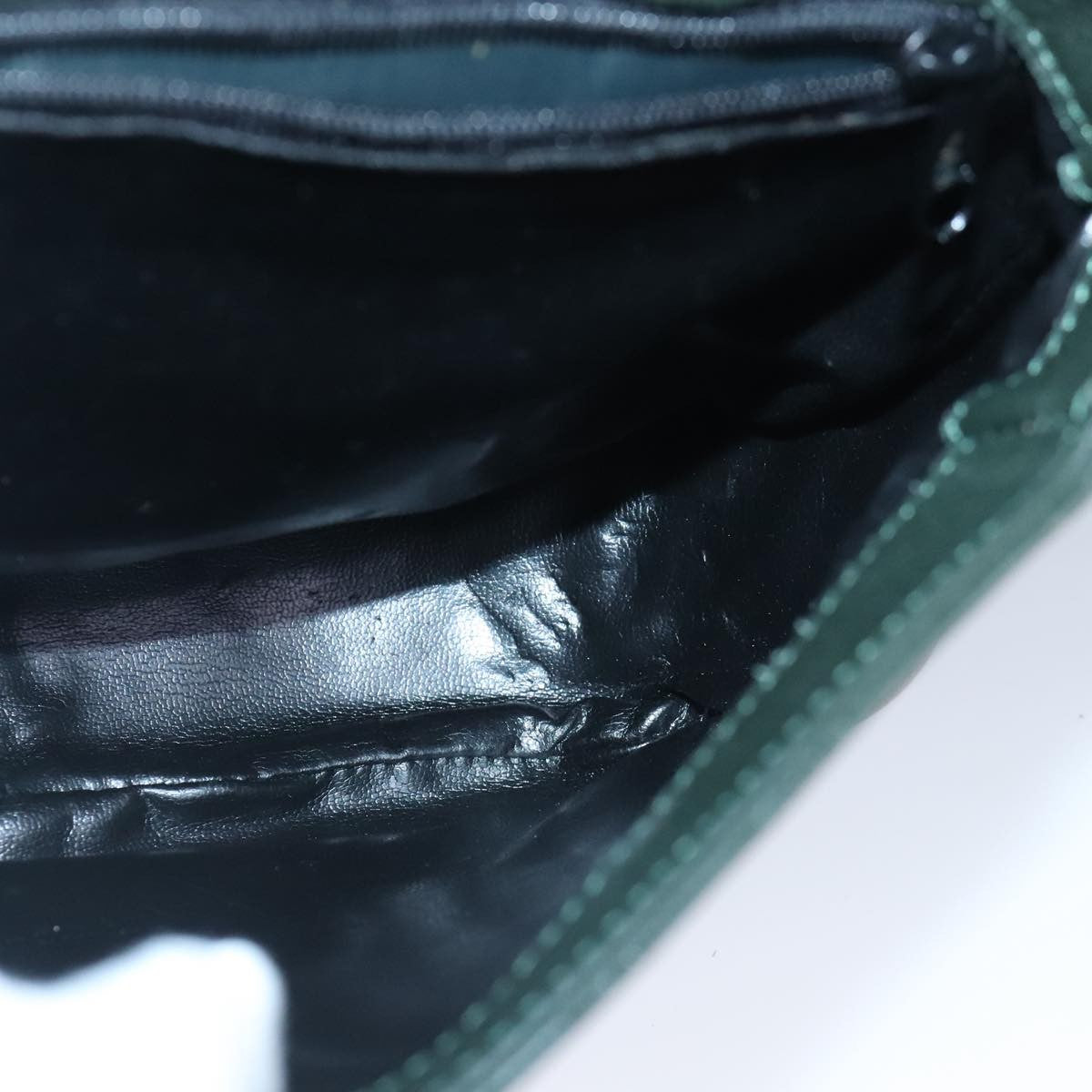 Bally Vintage Leather Green Leather Shoulder Bag Bag (Pre-Owned)