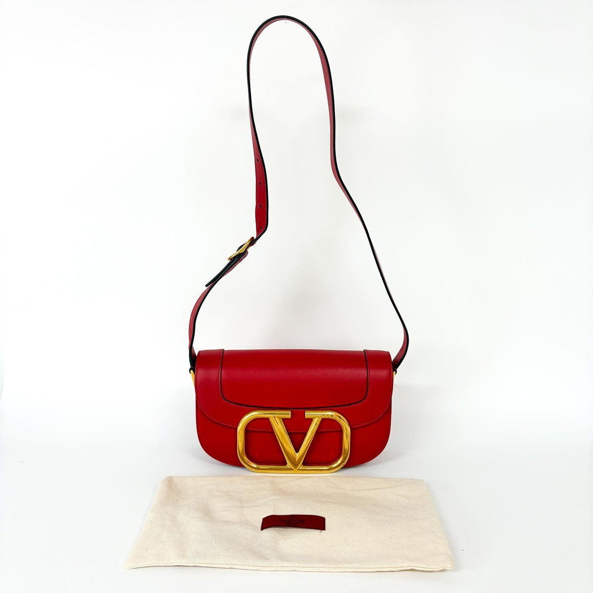 Valentino Garavani Supervee Leather Red Leather Crossbody Bag Bag (Pre-Owned)