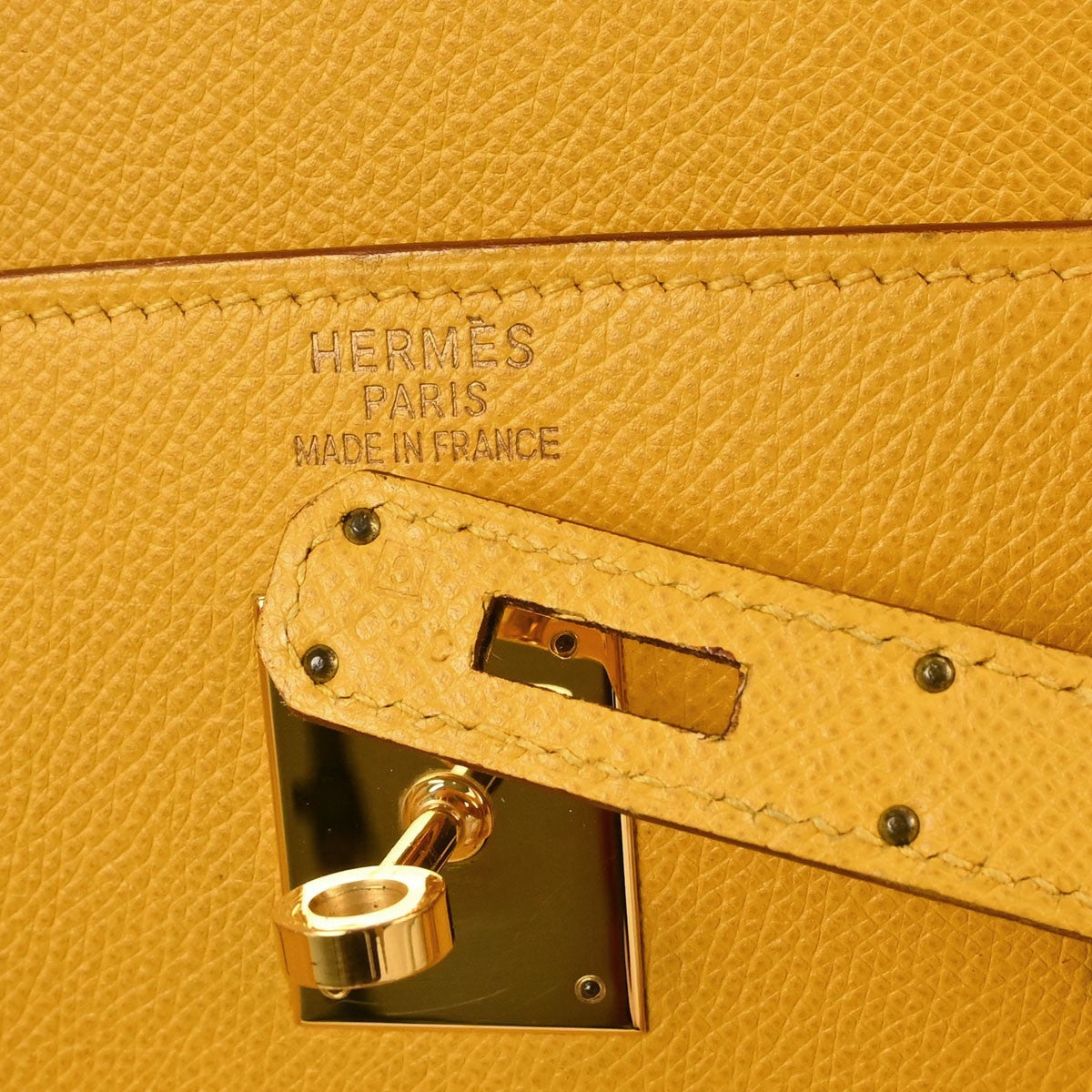Hermes Birkin Yellow Courchevel With Gold Hardware Yellow Calfskin Handbag (Pre-Owned)