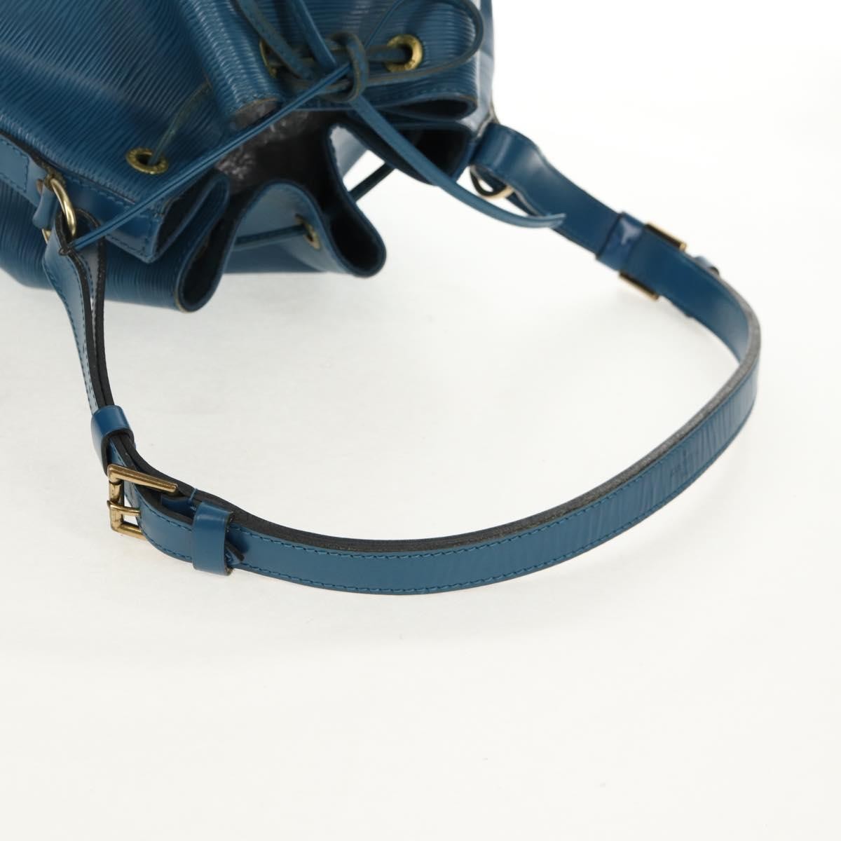 Louis Vuitton Petit Noe Epi Leather Blue Leather Shoulder Bag Bag (Pre-Owned)