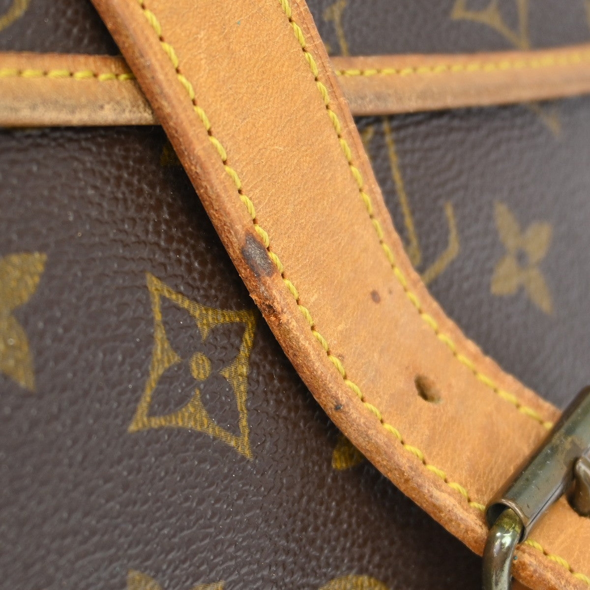 Louis Vuitton Saumur Monogram Canvas Brown Canvas Shoulder Bag Bag (Pre-Owned)