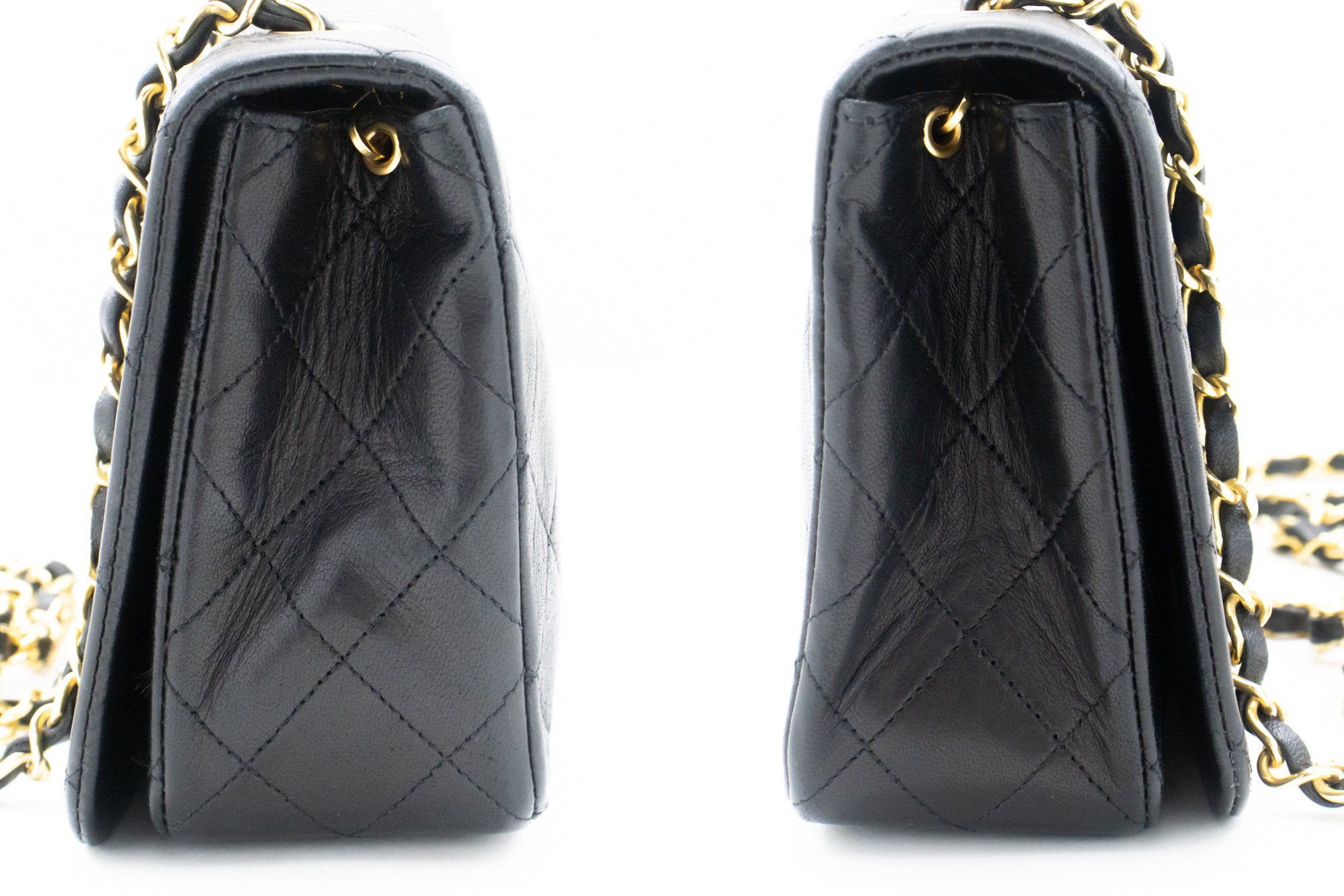 Chanel Mademoiselle Black Leather Shoulder Bag (Pre-Owned)