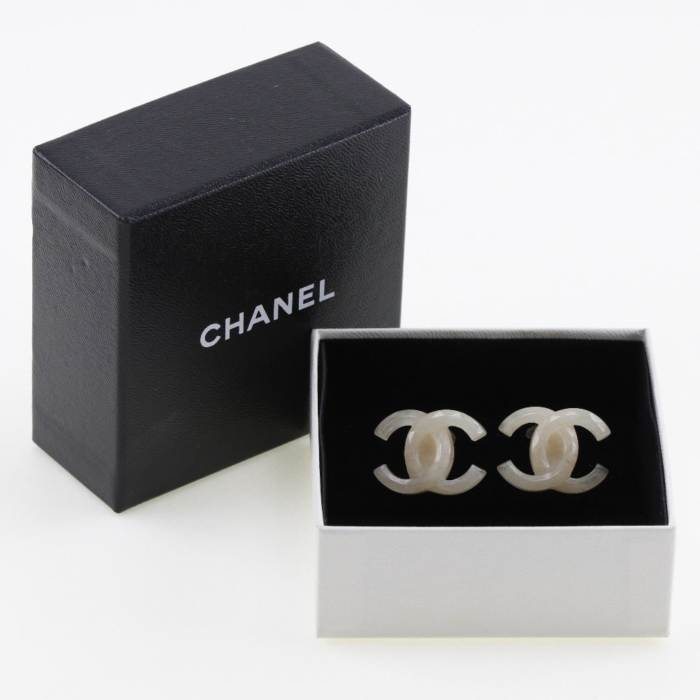Chanel Coco Mark White Metal Earring Jewelry (Pre-Owned)
