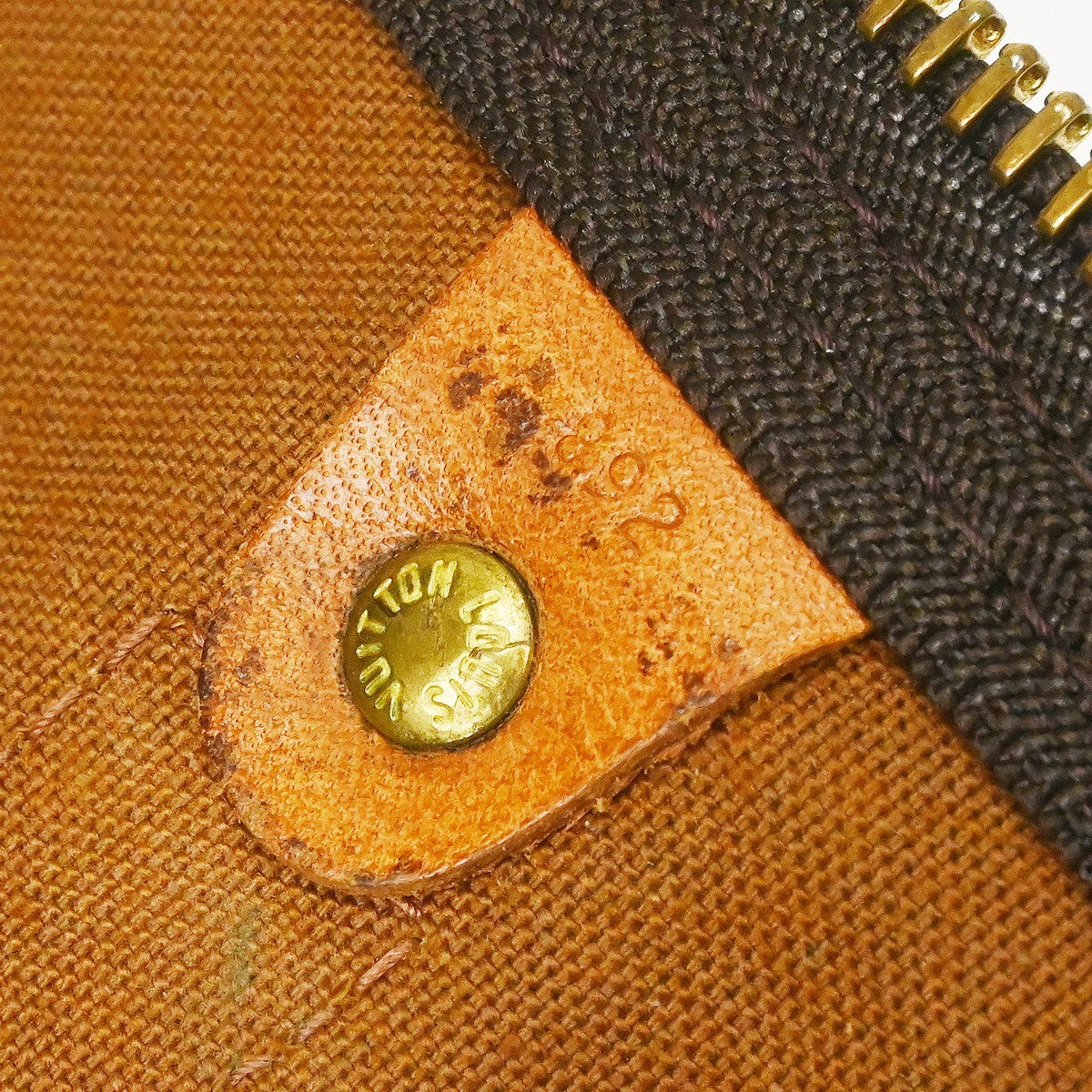 Louis Vuitton Keepall Bandouliere Monogram Canvas Brown Canvas Travel Bag Bag (Pre-Owned)