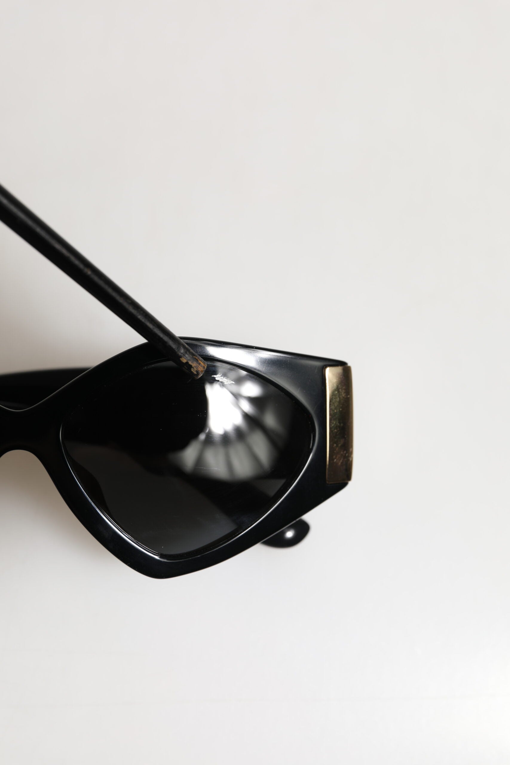 Dolce & Gabbana DG4396 Gray Gradient Black Irregular Frame Women's Sunglasses (Pre-Owned)