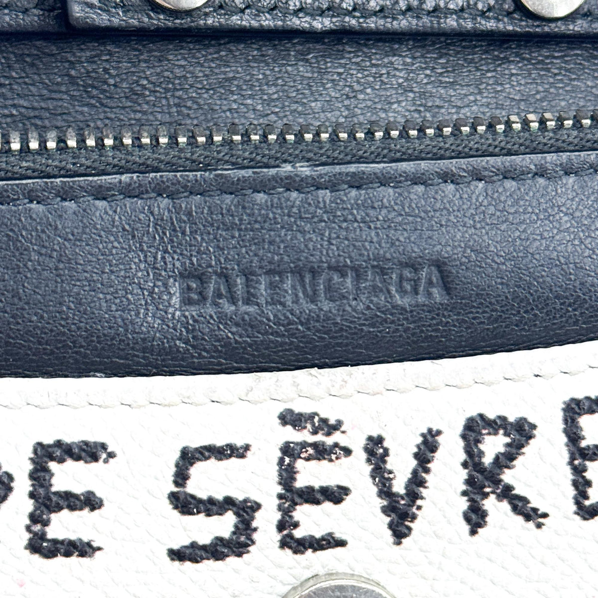 Balenciaga Bb Graffiti Chain Leather White Leather Crossbody Bag Bag (Pre-Owned)