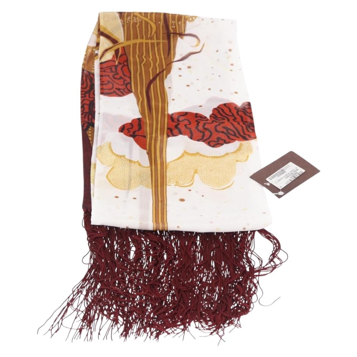 Gucci Printed Silk Fringed Scarf Silk Burgundy Silk Scarve & Shawl Accessory (Pre-Owned)