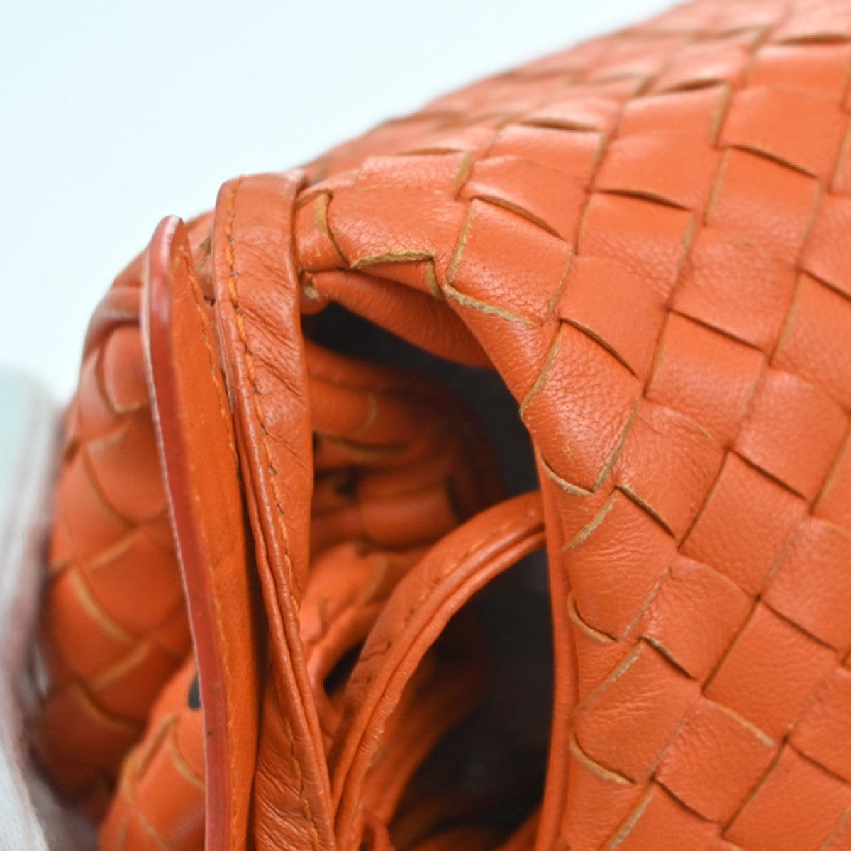 Bottega Veneta Intrecciato Shoulder Leather Orange Leather Handbag (Pre-Owned)