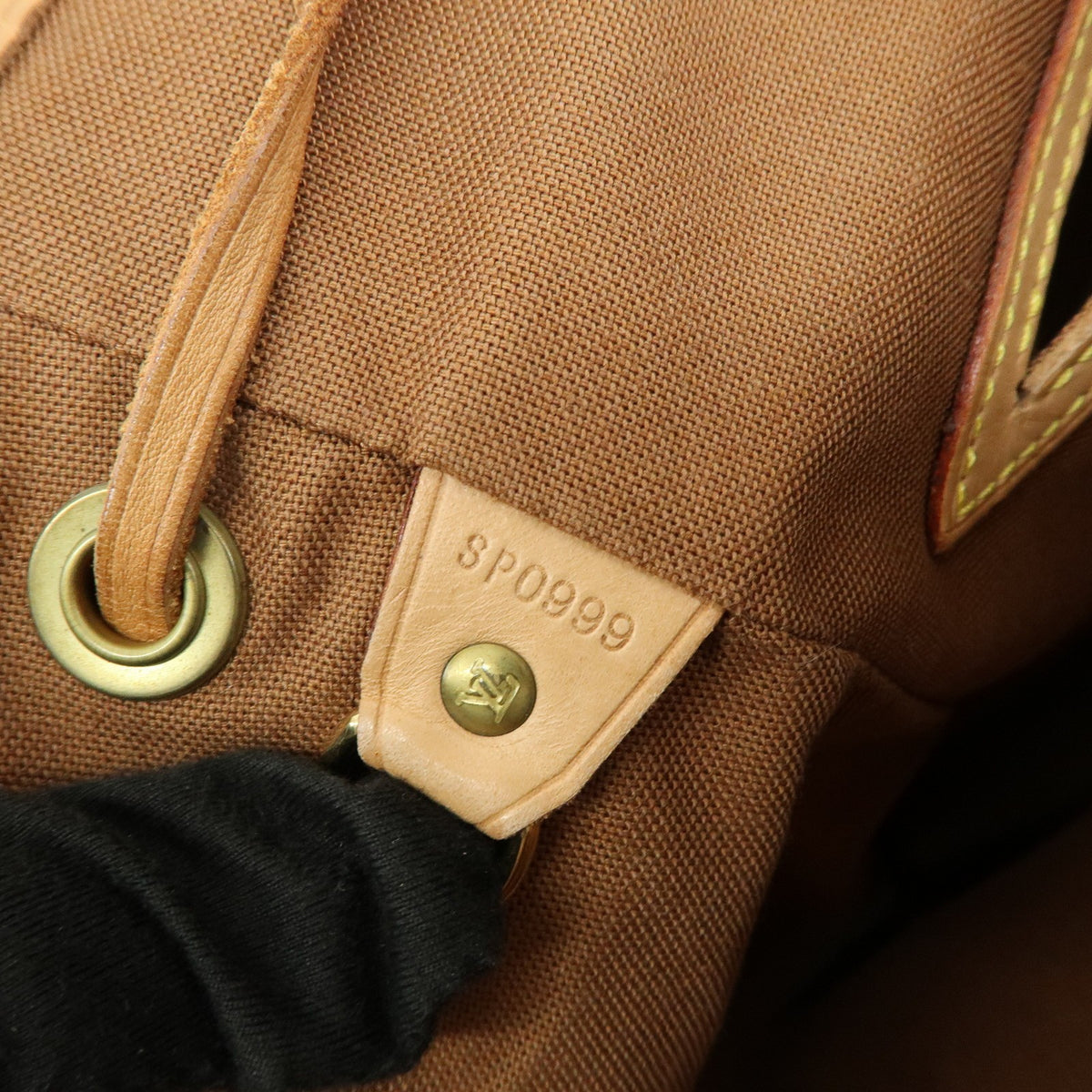 Louis Vuitton Vintage Montsouris Monogram Canvas Brown Canvas Backpack Bag (Pre-Owned)