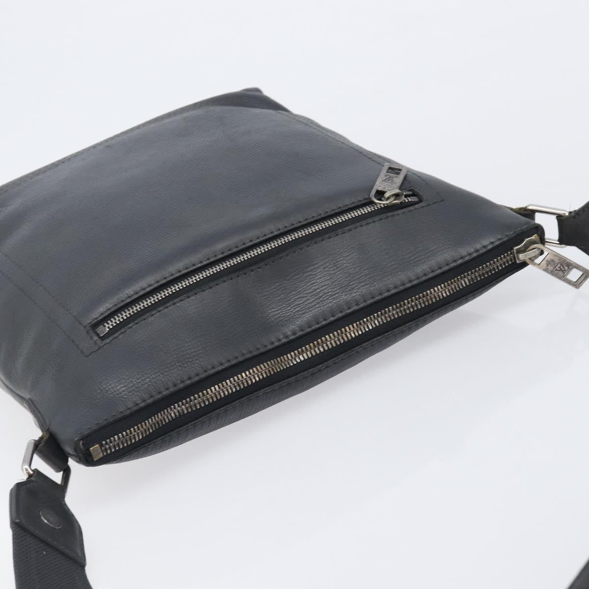 Louis Vuitton Shawnee Pochette Utah Leather Gray Leather Clutche & Pouche Bag (Pre-Owned)