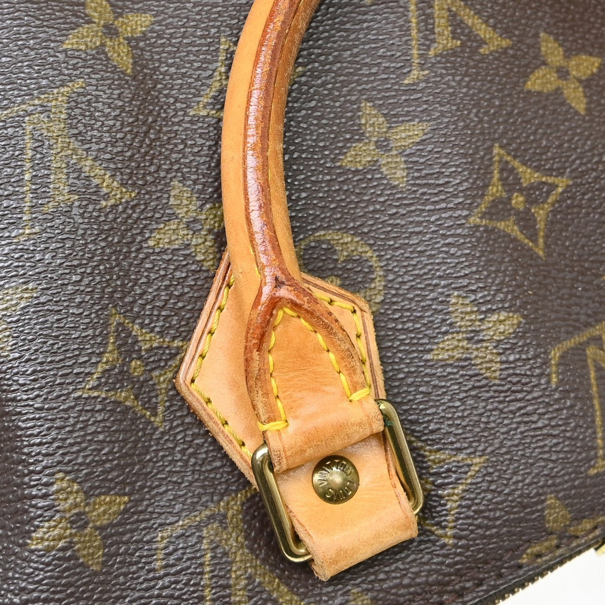Louis Vuitton Alma Monogram Canvas Brown Canvas Handbag (Pre-Owned)