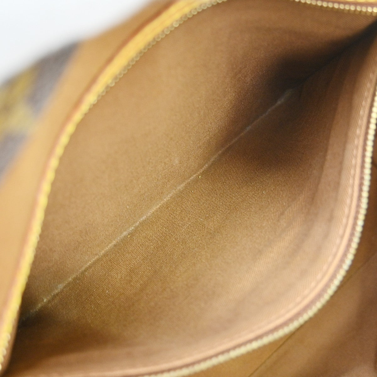 Louis Vuitton Cabas Mezzo Monogram Canvas Brown Canvas Tote Bag Bag (Pre-Owned)