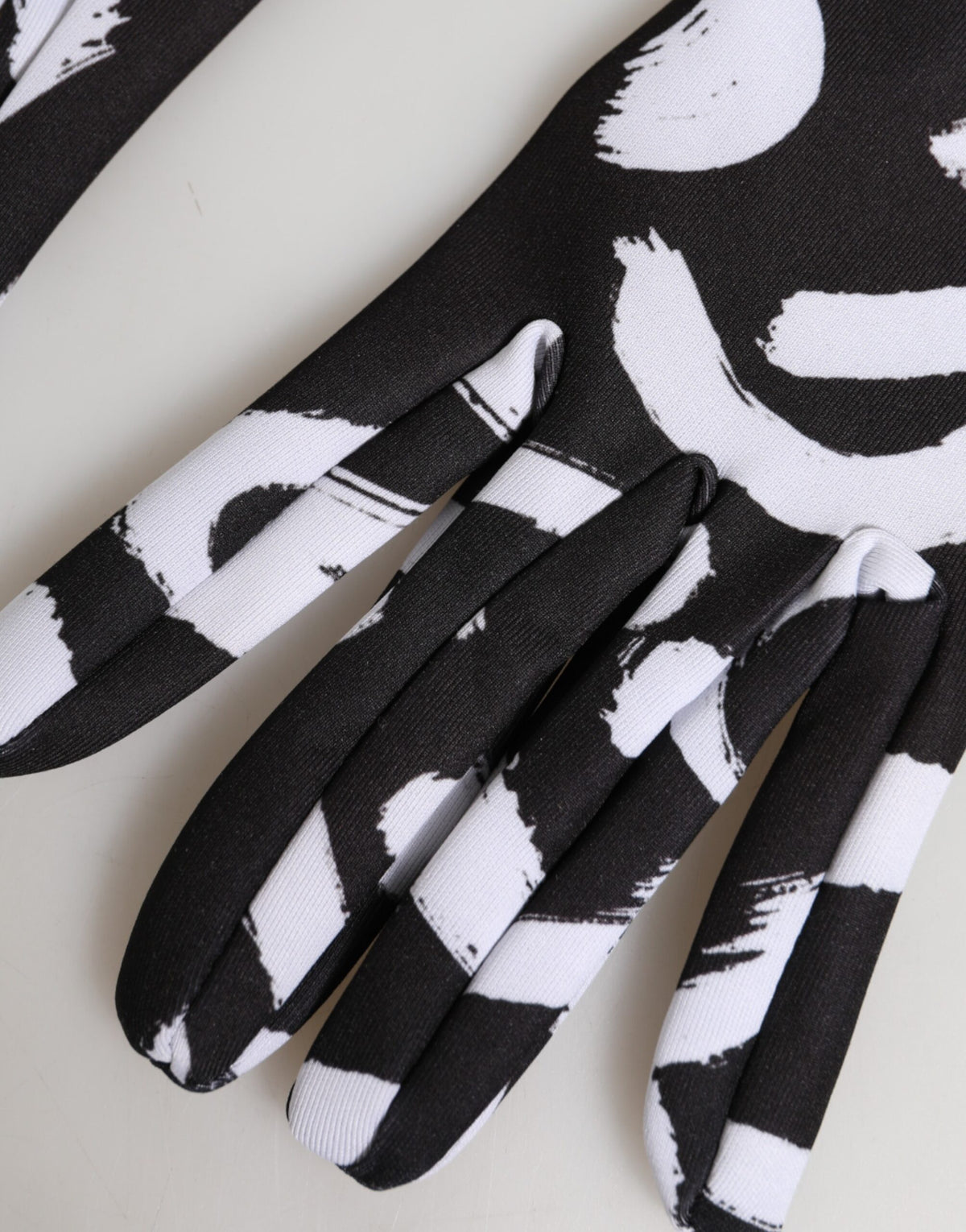 Dolce & Gabbana Black White DG Logo Elbow Length Mitten Women's Gloves