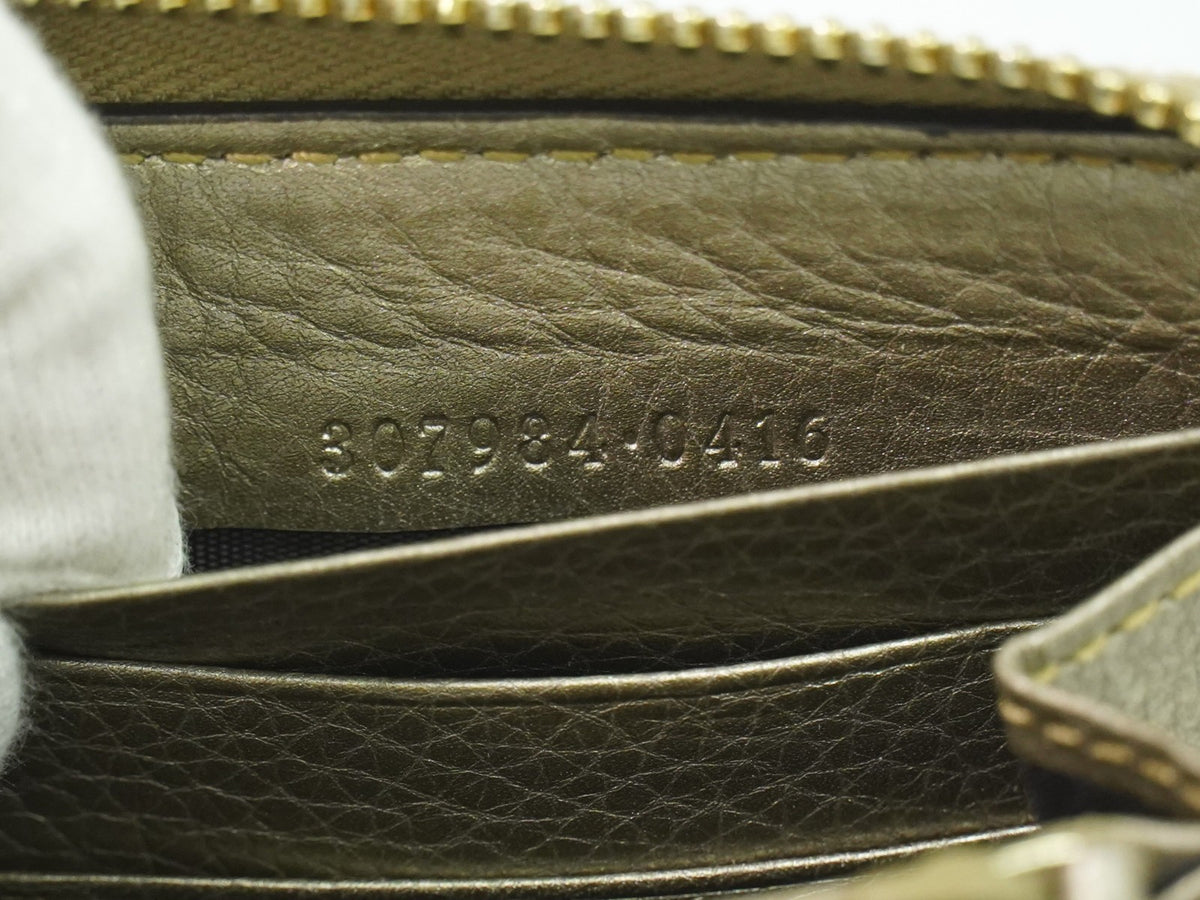 Gucci Bamboo Tassel Zip Leather Gold Leather Wallets Accessory (Pre-Owned)