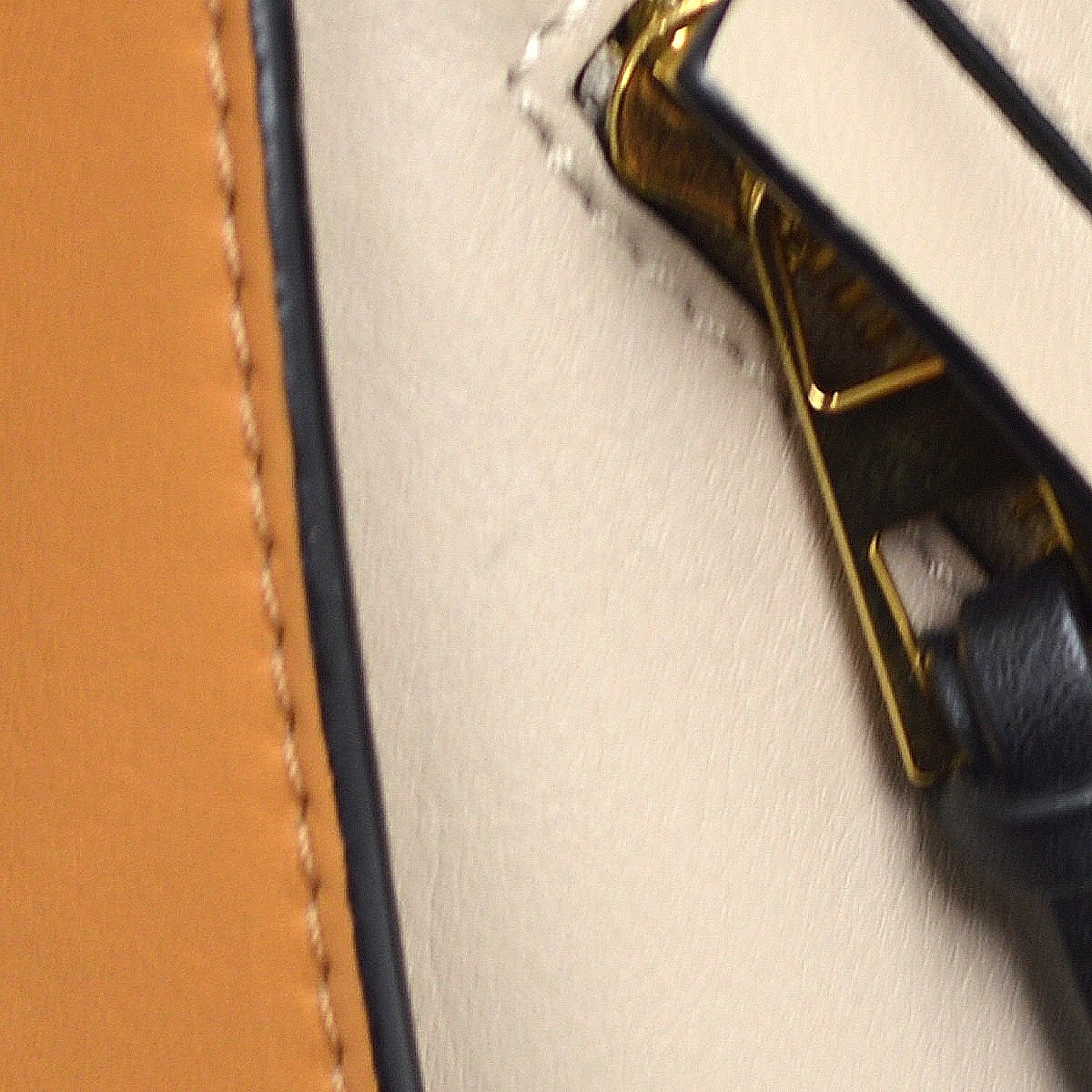 Loewe Hammock Leather Brown Leather Handbag (Pre-Owned)