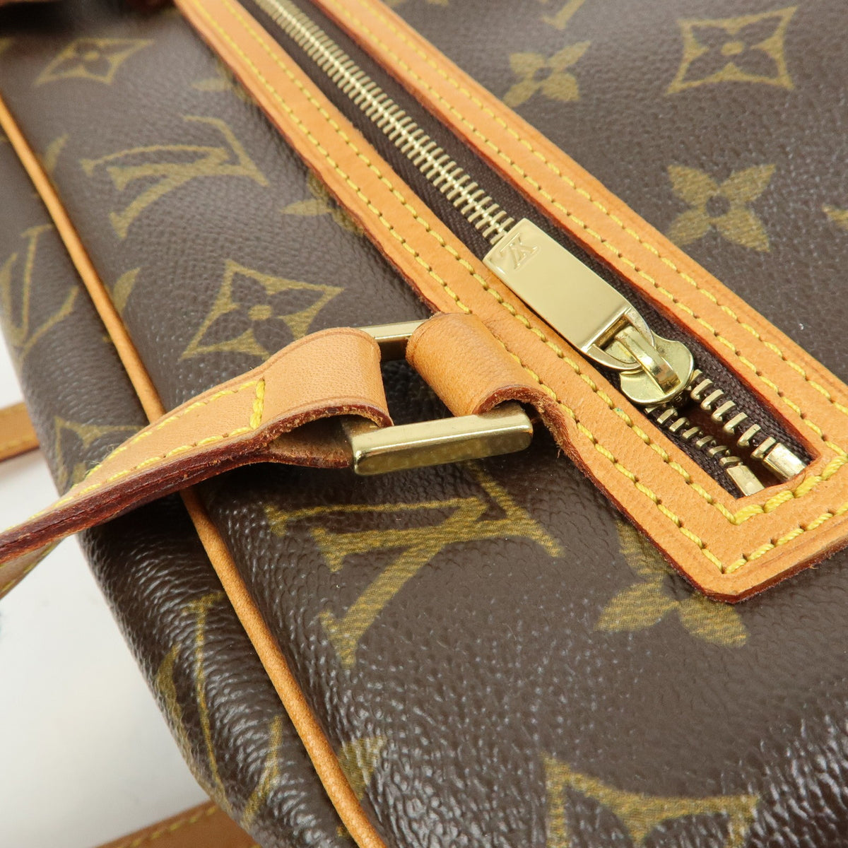 Louis Vuitton Cite Monogram Canvas Brown Canvas Handbag (Pre-Owned)