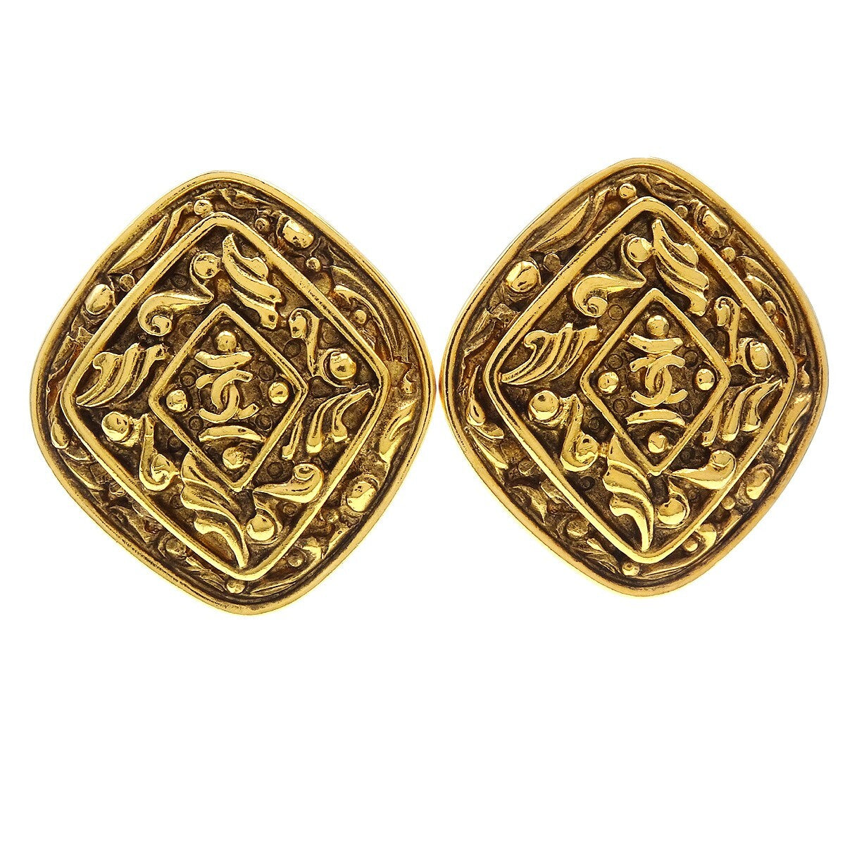 Chanel Vintage Diamond Clip-On Gold-Plated Gold Gold_Plated Earrings Jewelry (Pre-Owned)