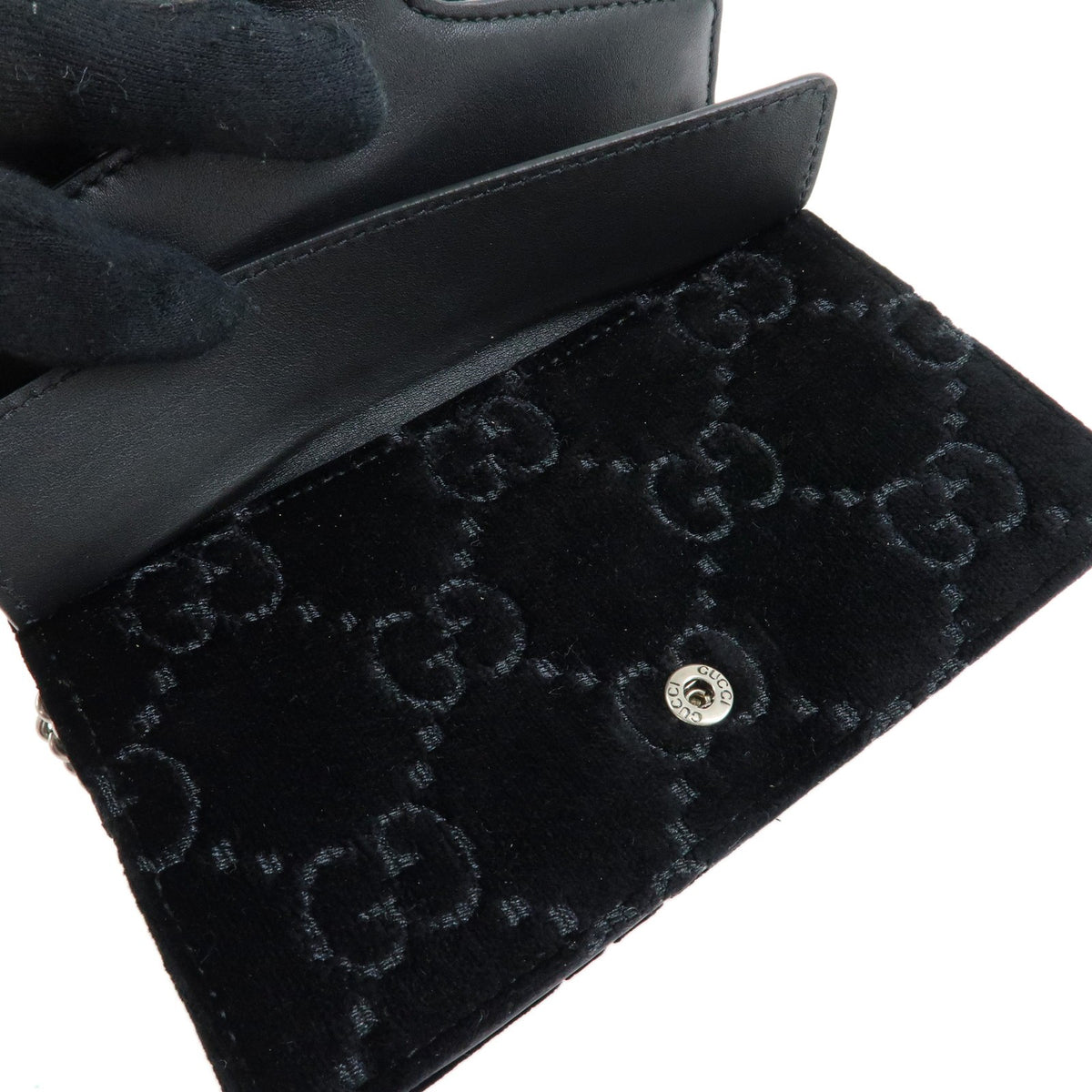 Gucci Dionysus Velvet Black Velvet Handbag (Pre-Owned)