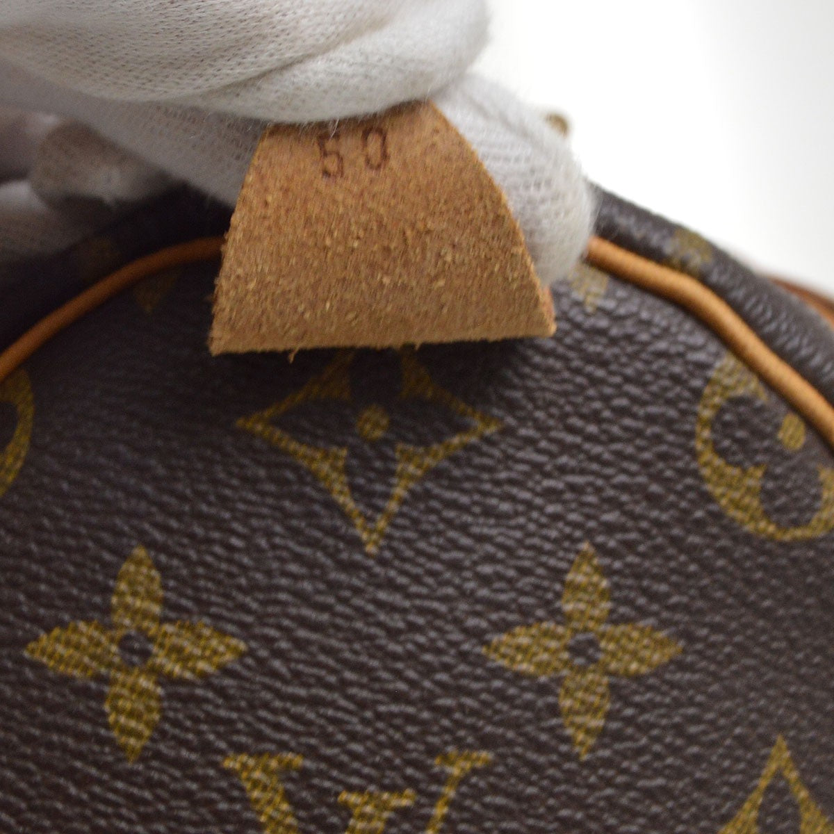 Louis Vuitton Keepall Monogram Canvas Brown Canvas Travel Bag Bag (Pre-Owned)