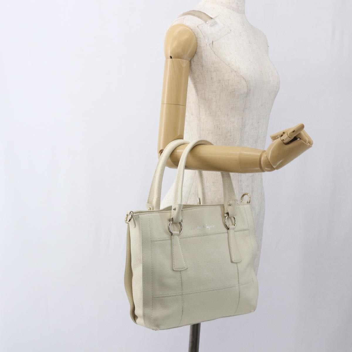 Salvatore Ferragamo Gancini Leather White Leather Handbag (Pre-Owned)