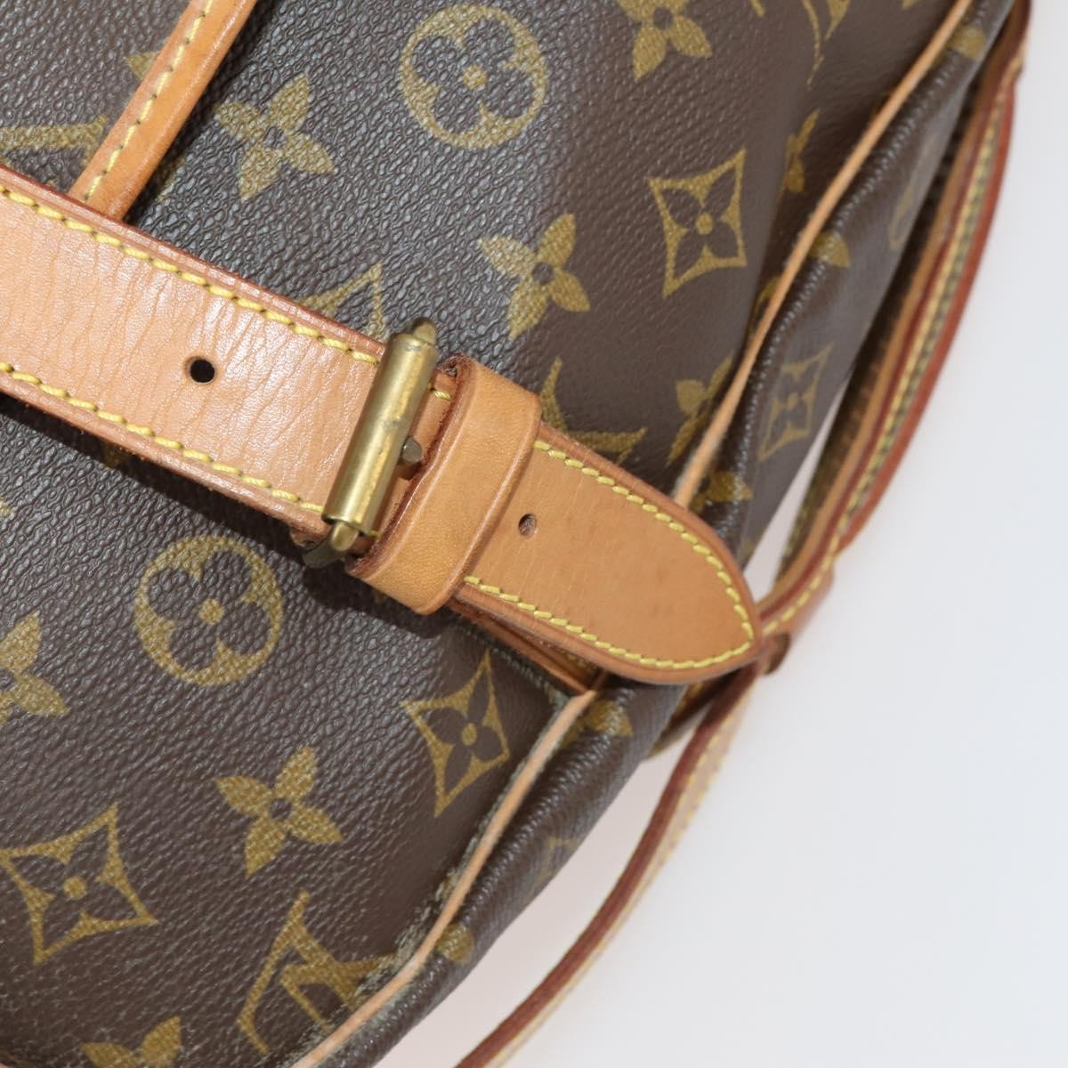 Louis Vuitton Saumur Monogram Canvas Brown Canvas Shoulder Bag Bag (Pre-Owned)
