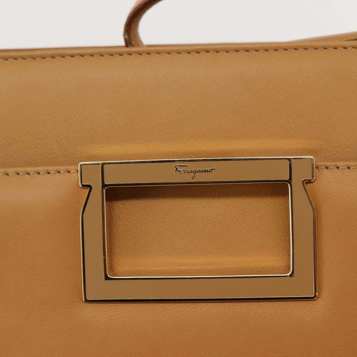 Salvatore Ferragamo Vintage Leather Beige Leather Bag (Pre-Owned)
