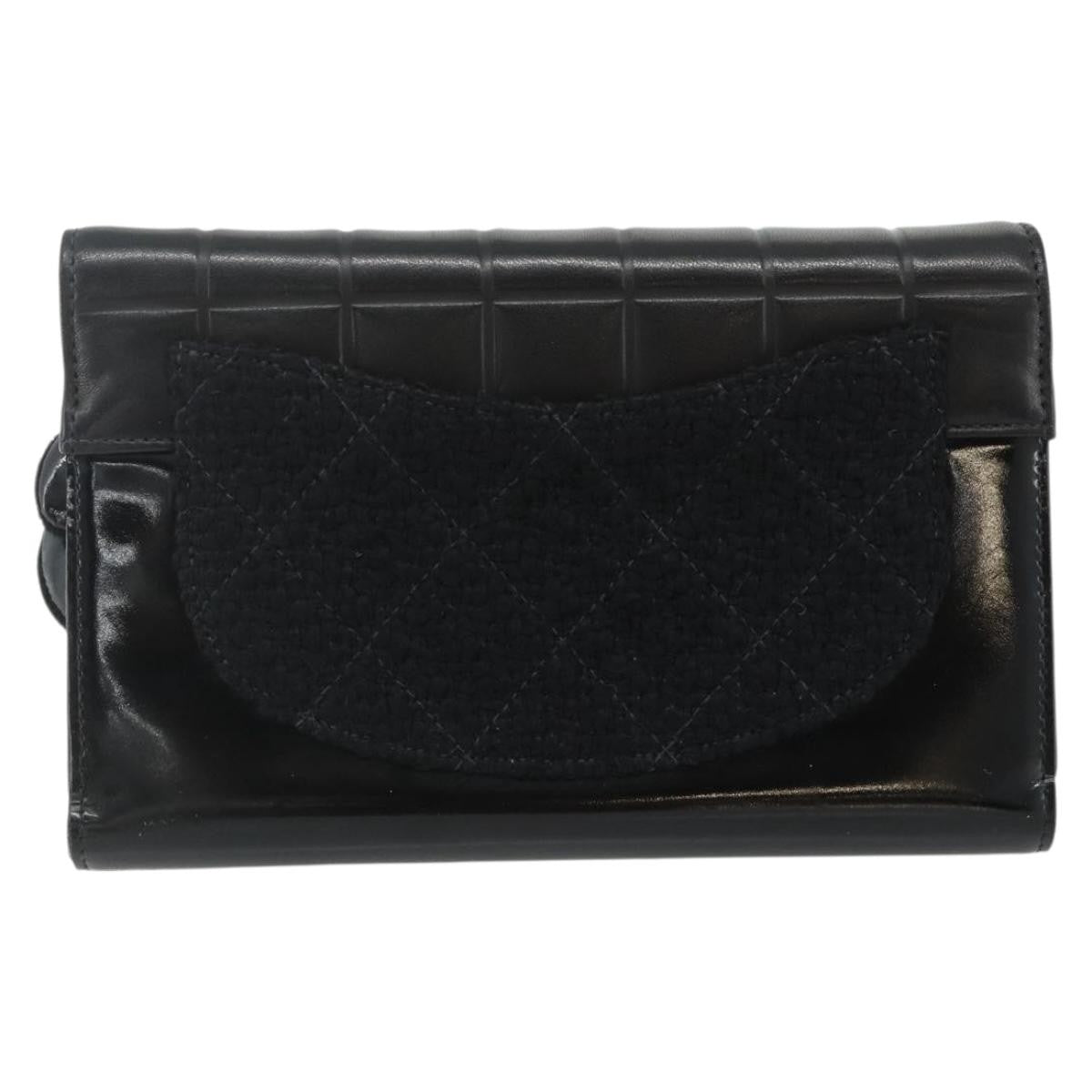 Chanel Flap Clutch Leather Black Leather Clutche & Pouche Bag (Pre-Owned)