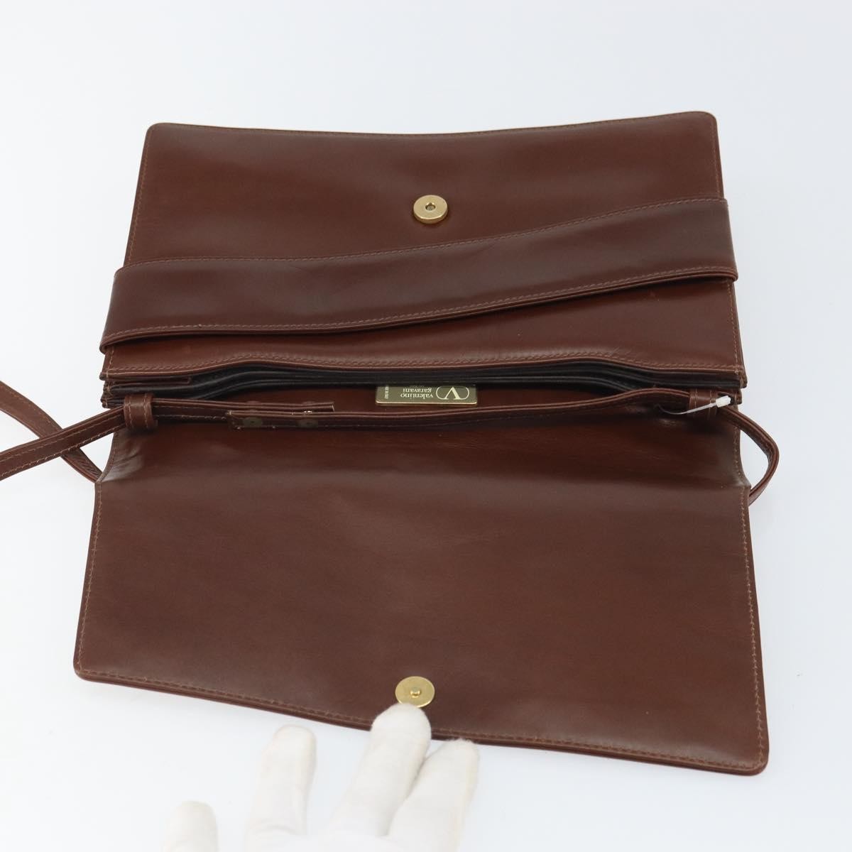 Valentino Garavani Vintage Leather Brown Leather Shoulder Bag Bag (Pre-Owned)