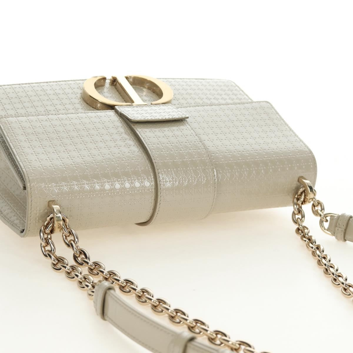 Christian Dior 30 Montaigne Chain Flap Micro Cannage Metallic Calfskin Beige Patent_Leather Shoulder Bag Bag (Pre-Owned)