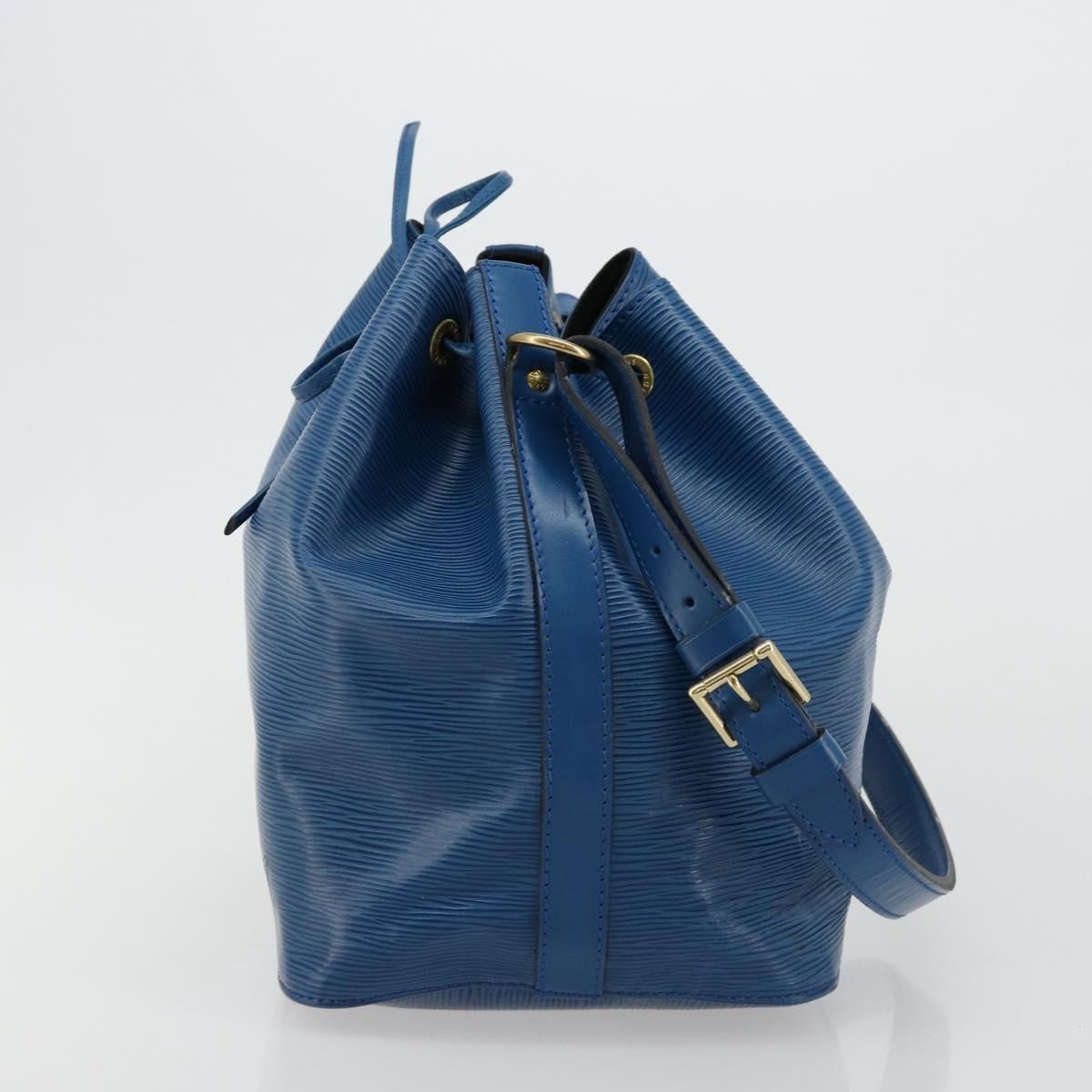 Louis Vuitton Petit Noe Epi Leather Blue Leather Shoulder Bag Bag (Pre-Owned)