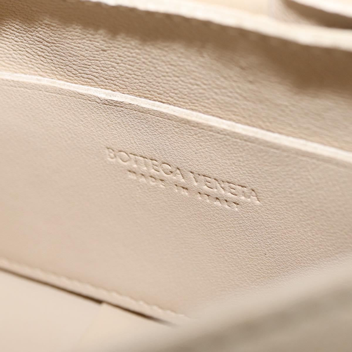 Bottega Veneta Cassette Maxi Intrecciato Leather Beige Leather Crossbody Bag Bag (Pre-Owned)