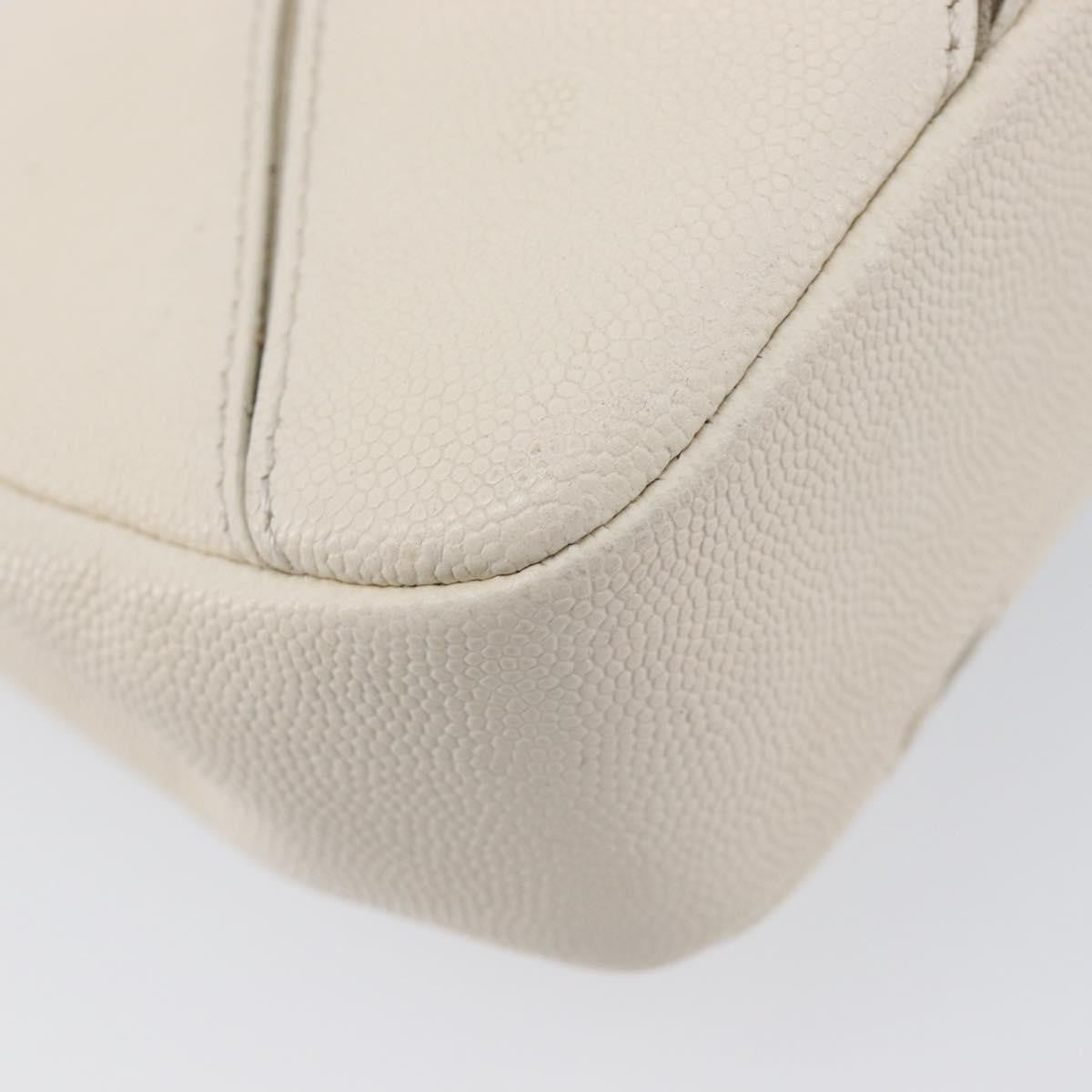 Chanel Macro Flap Chevron Caviar White Calfskin Shoulder Bag Bag (Pre-Owned)