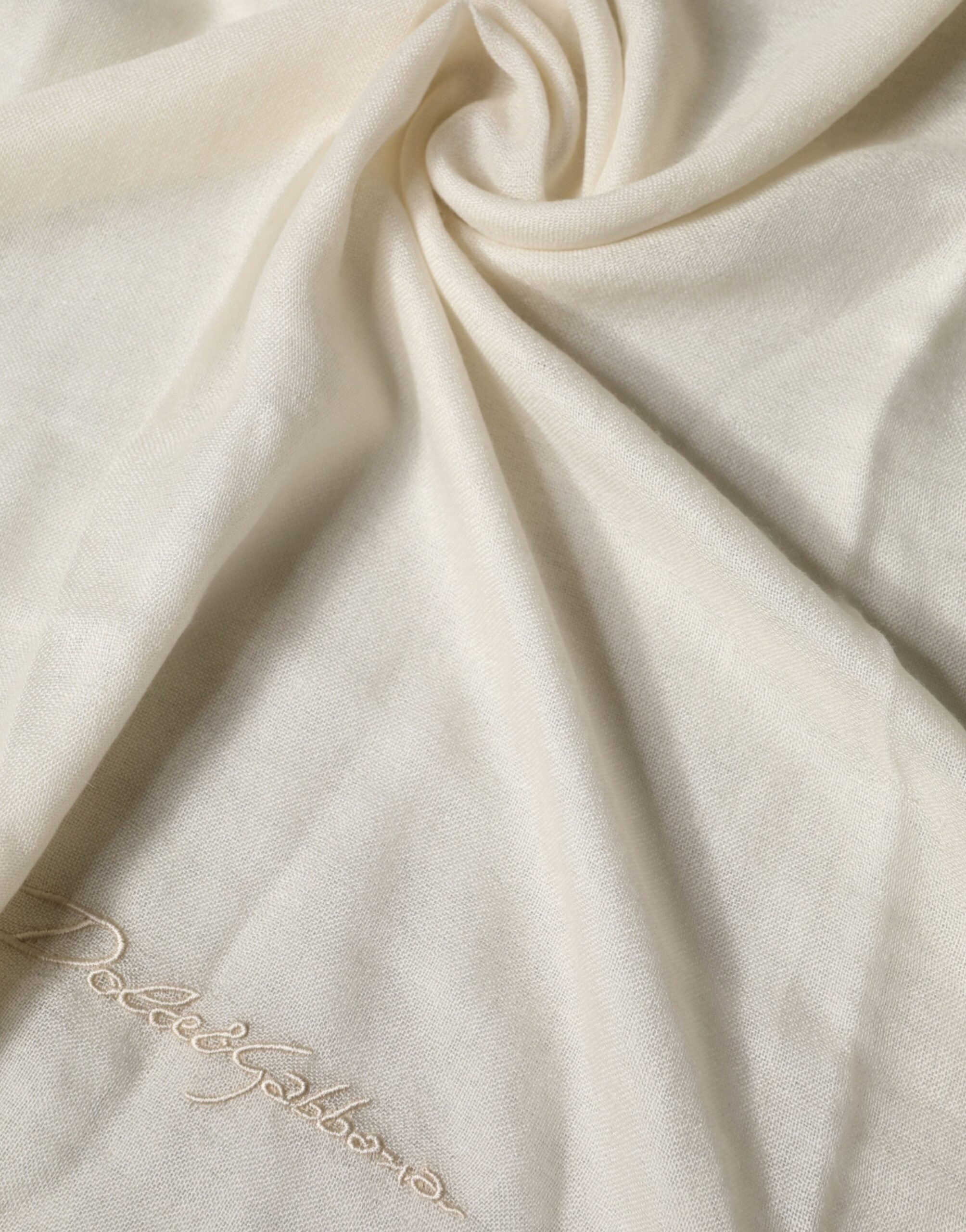 Dolce & Gabbana White Cashmere Knit Neck Wrap Shawl Men's Scarf (Pre-Owned)