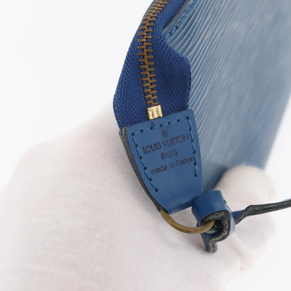 Louis Vuitton Pochette Accessoires Epi Leather Blue Leather Clutche & Pouche Bag (Pre-Owned)