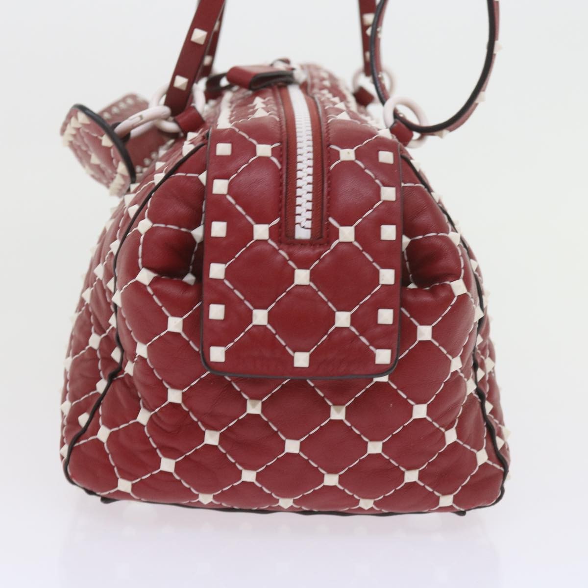 Valentino Garavani Free Rockstud Spike Duffle Quilted Leather Red Leather Shoulder Bag Bag (Pre-Owned)