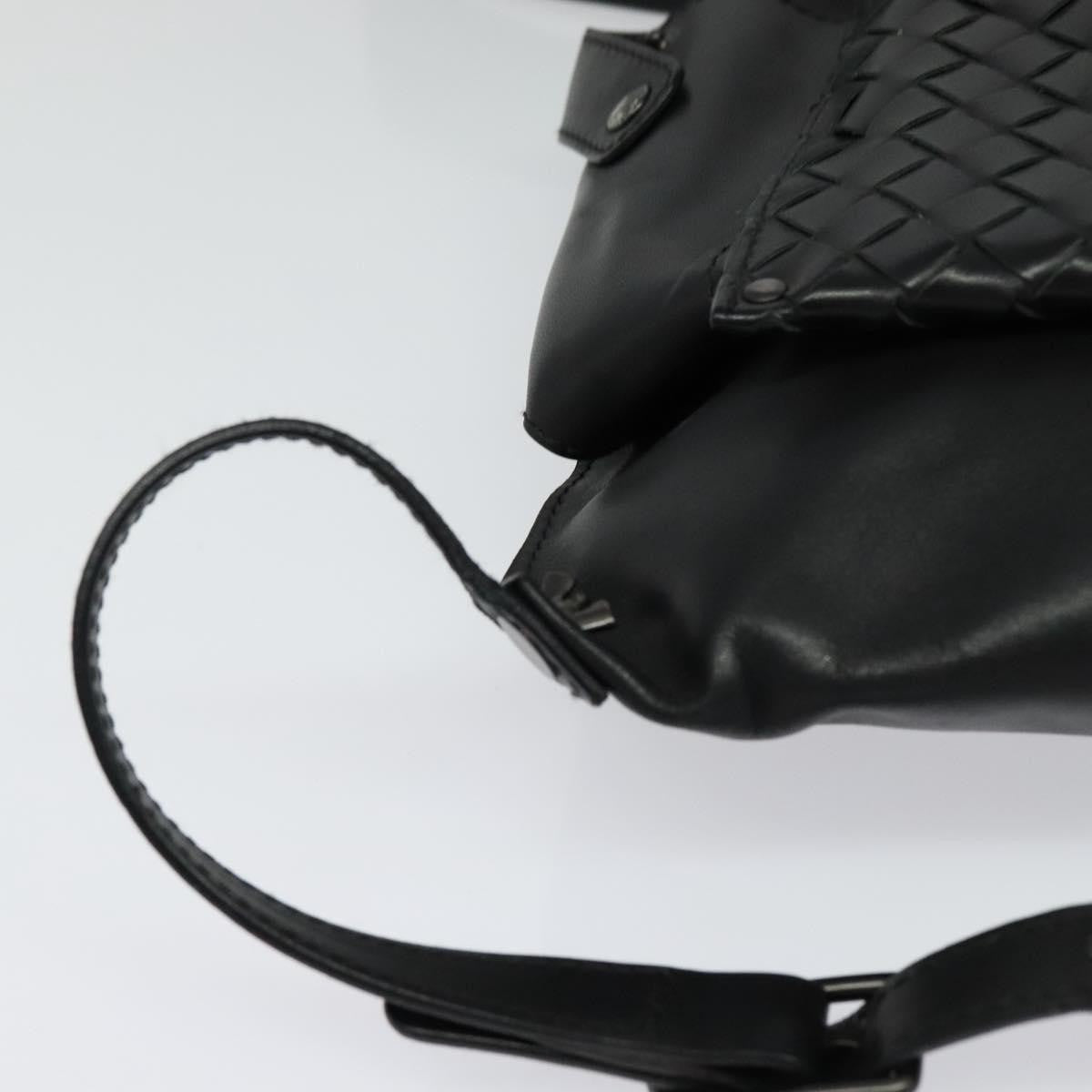 Bottega Veneta Utility Waist Leather With Intrecciato Black Leather Shoulder Bag Bag (Pre-Owned)