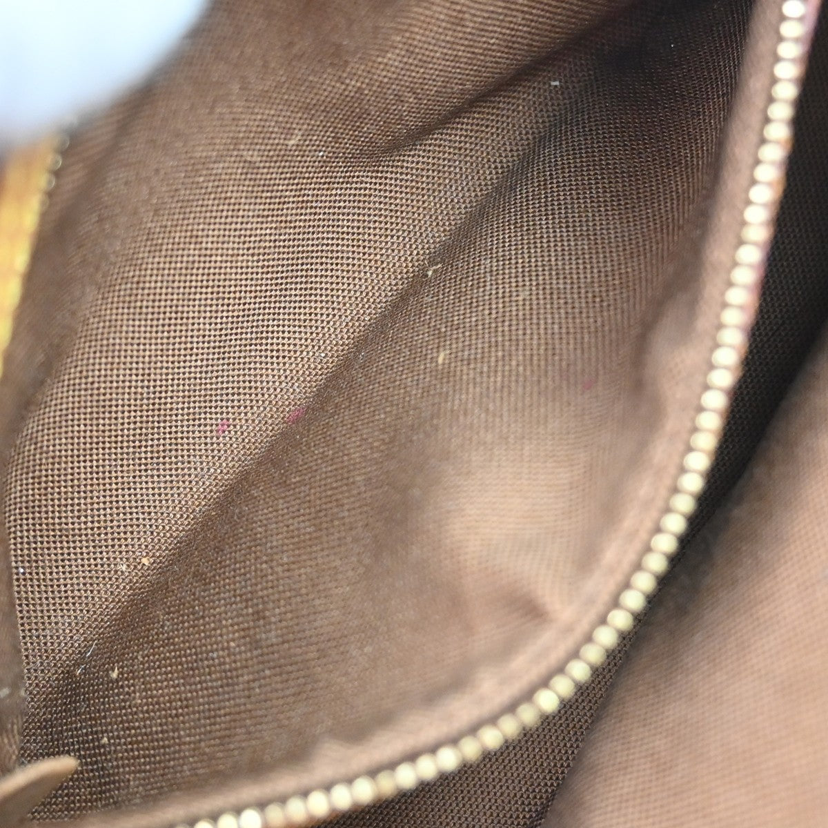 Louis Vuitton Trotteur Monogram Canvas Brown Canvas Shoulder Bag Bag (Pre-Owned)