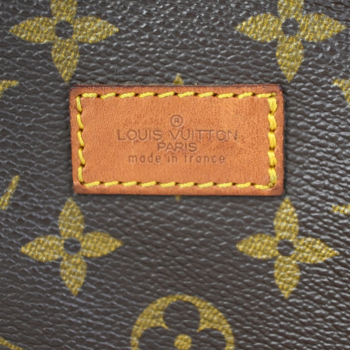 Louis Vuitton Saumur Monogram Brown Canvas Shoulder Bag Bag (Pre-Owned)