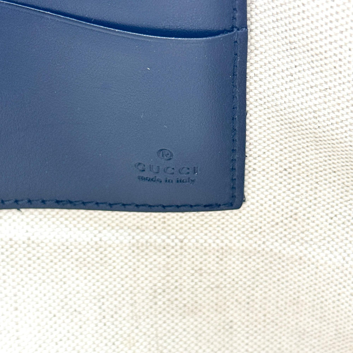Gucci Wristlet Gg Embossed Perforated Leather Black Leather Clutche & Pouche Bag (Pre-Owned)