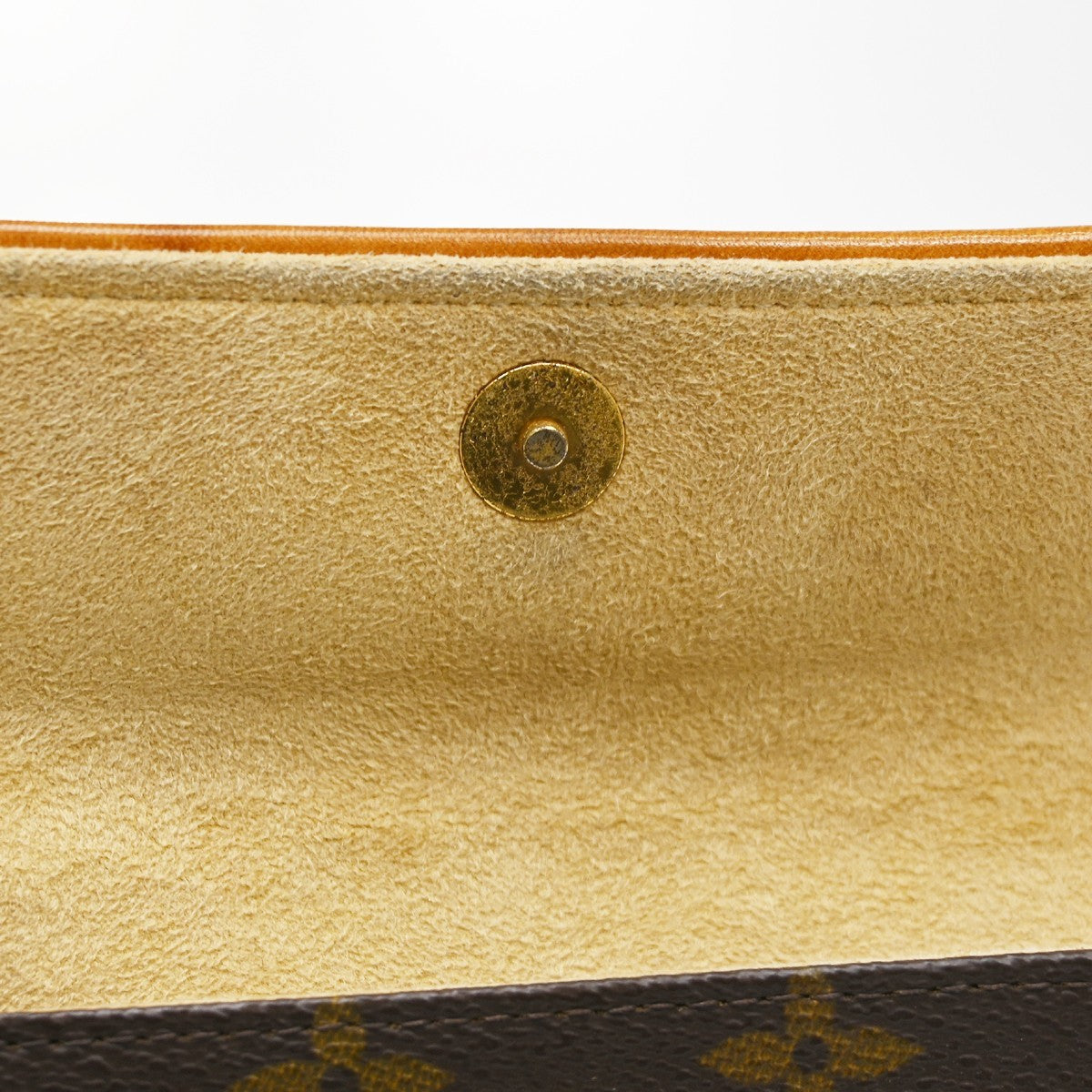 Louis Vuitton Florentine Waist Monogram Canvas Brown Canvas Clutche & Pouche Bag (Pre-Owned)