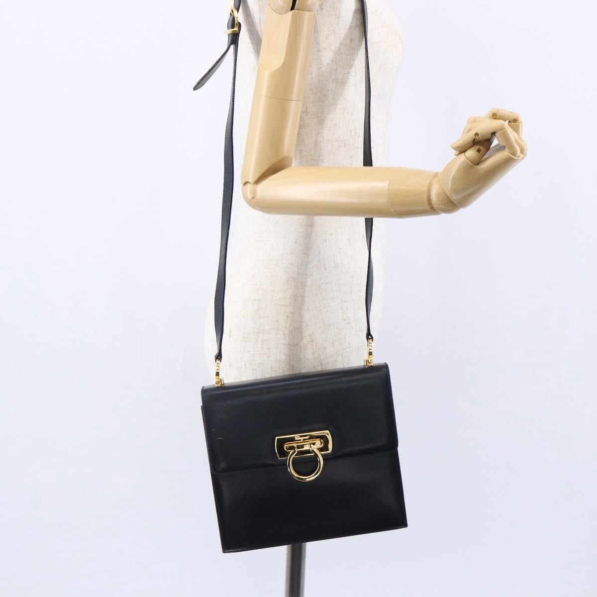 Salvatore Ferragamo Gancini Leather Navy Leather Shoulder Bag Bag (Pre-Owned)