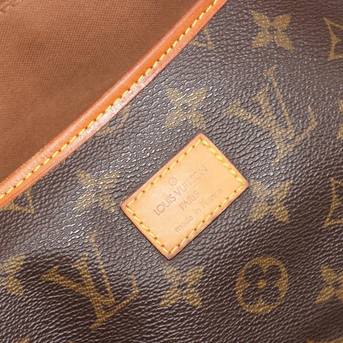 Louis Vuitton Saumur Monogram Brown Canvas Shoulder Bag Bag (Pre-Owned)