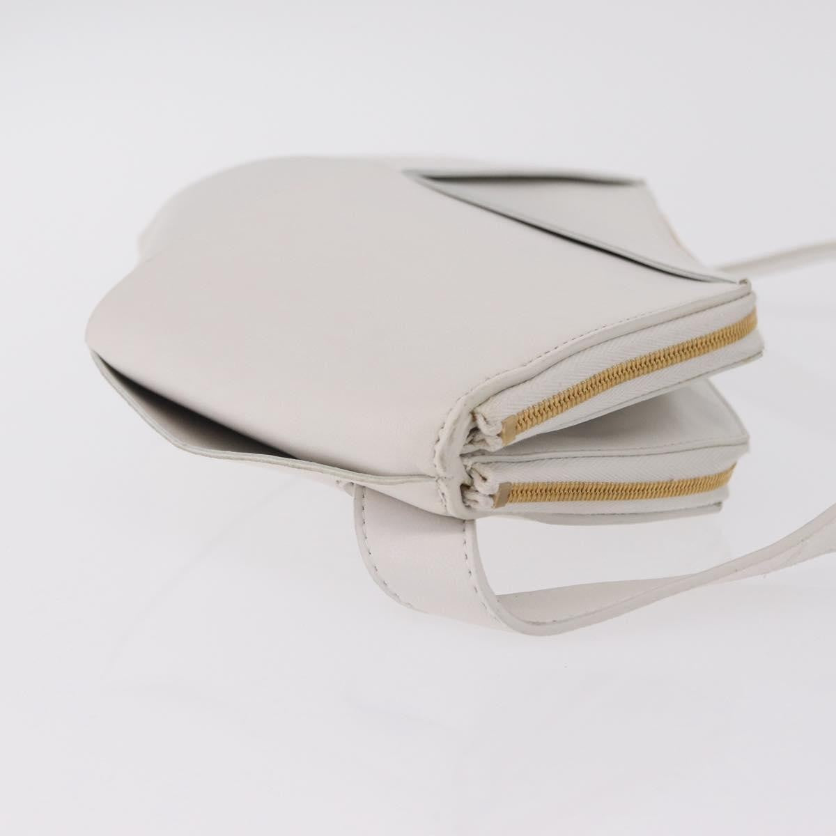 Bottega Veneta Nappa19 Pouch With Strap Maxi Intrecciato Leather White Leather Clutche & Pouche Bag (Pre-Owned)