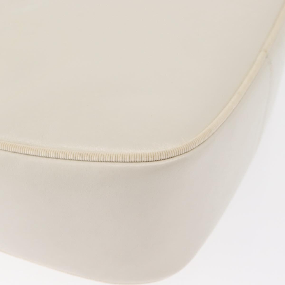 Salvatore Ferragamo Vala Leather White Leather Shoulder Bag Bag (Pre-Owned)